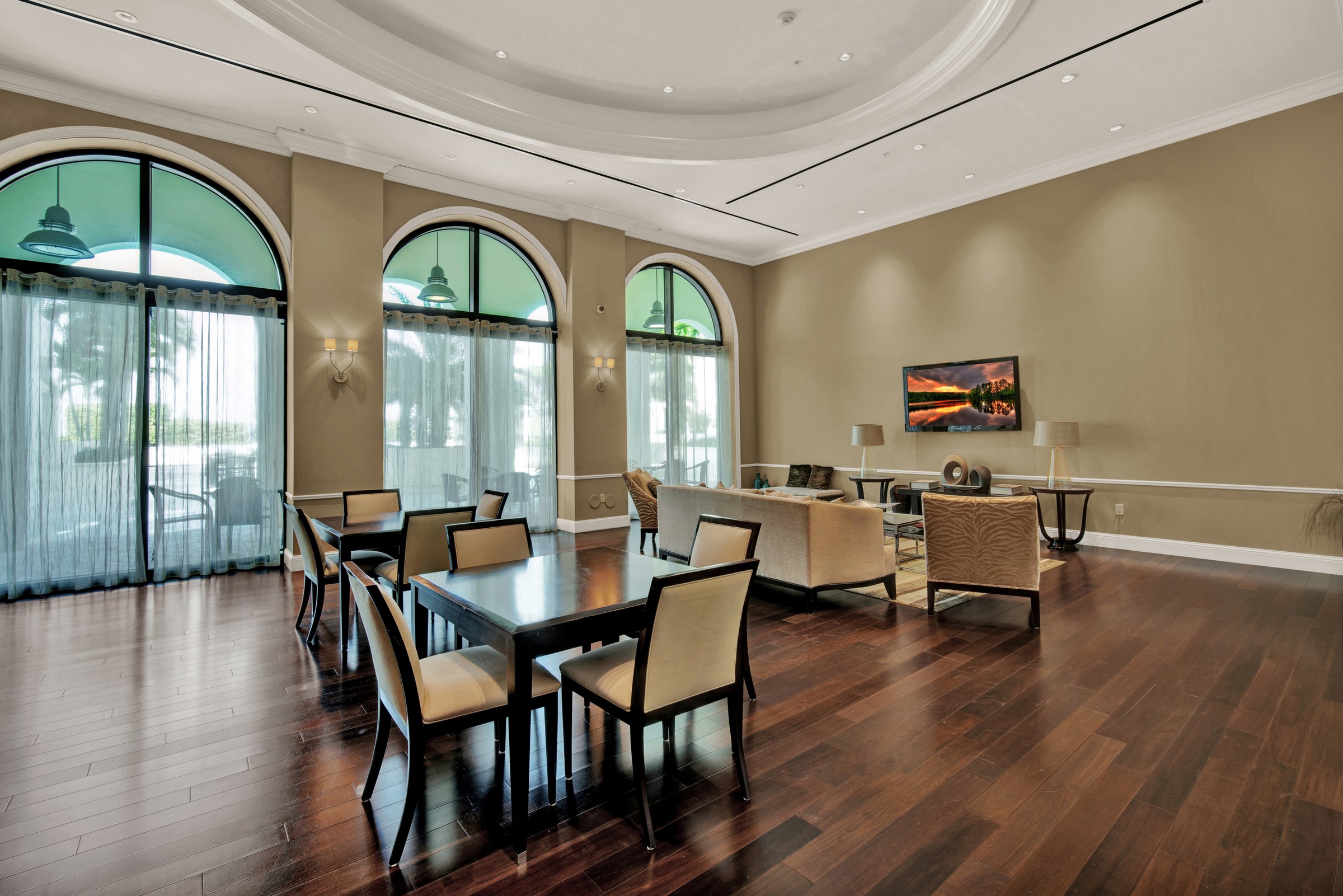  1300 Ponce De Leon Blvd, Coral Gables, FL, 33134 - 物件實景