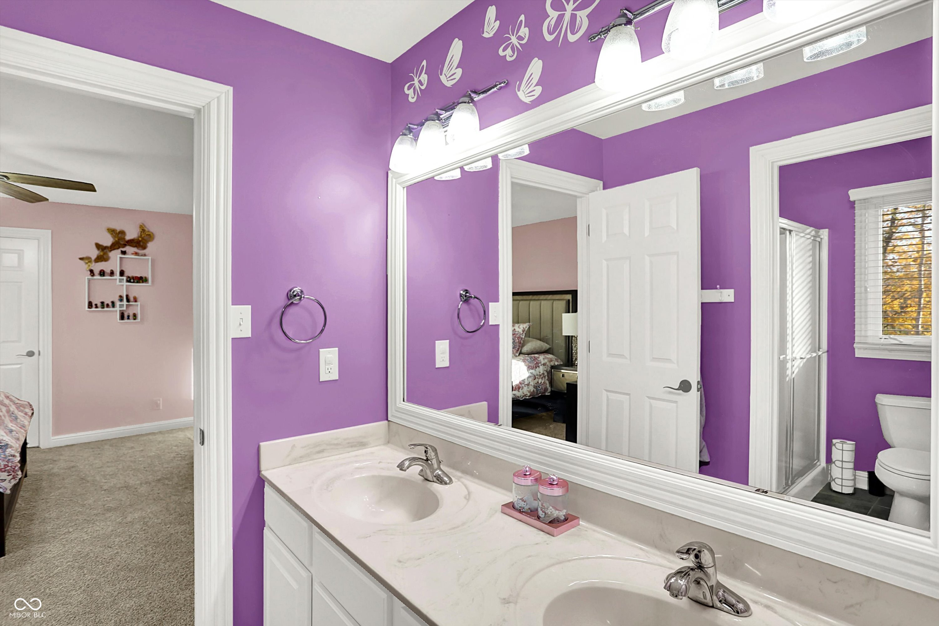 Fishers, Indiana, 46037, United States, 6 Bedrooms Bedrooms, ,5 BathroomsBathrooms,Residential,For Sale,1992348