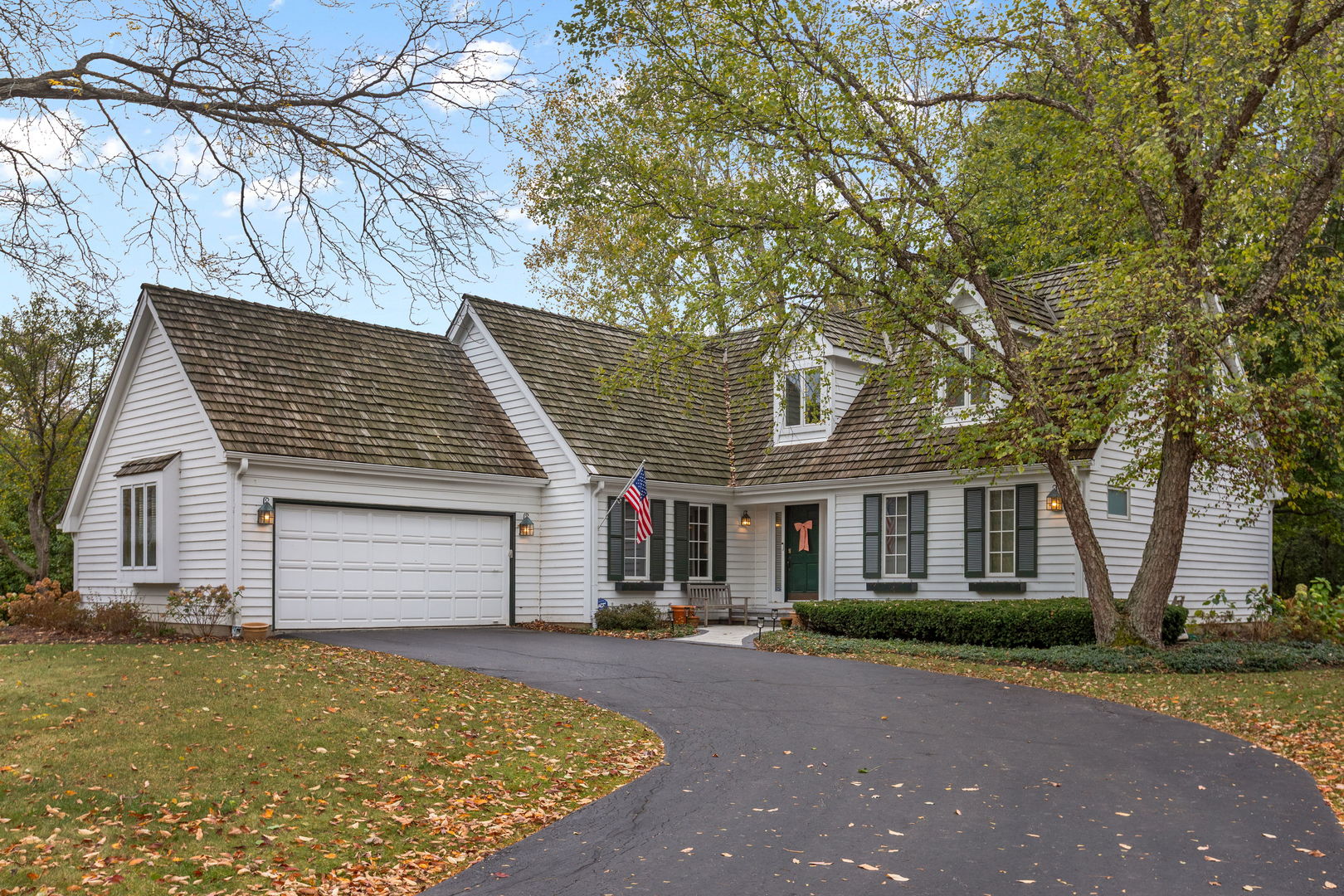 Lake Forest, Illinois, 60045, United States, 4 Bedrooms Bedrooms, ,3 BathroomsBathrooms,Residential,For Sale,1989668