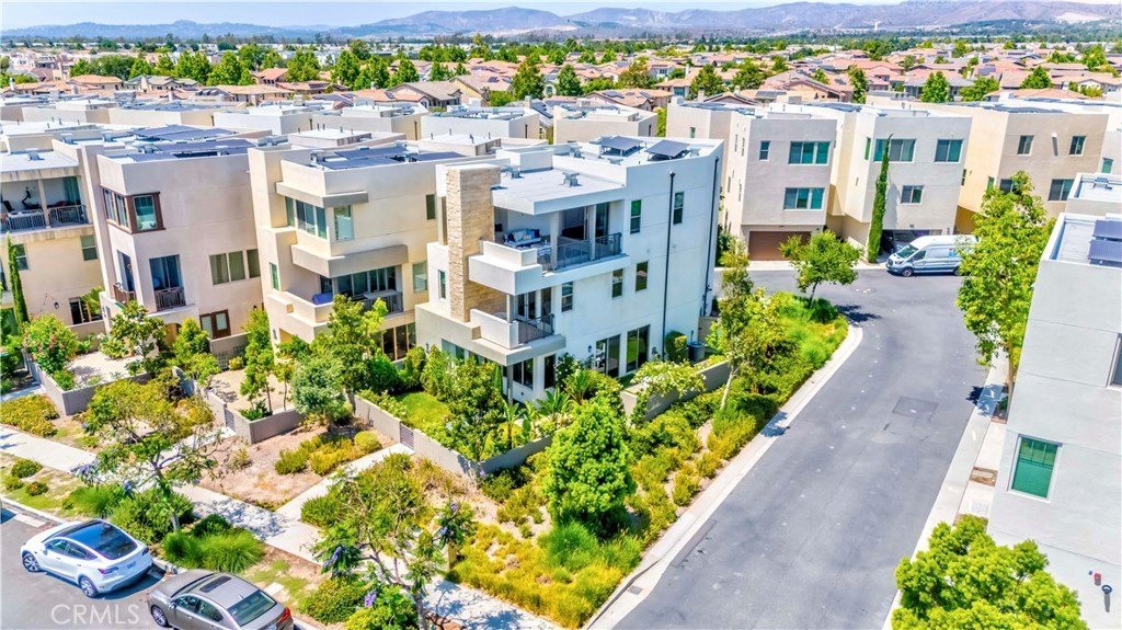 Irvine, California, 92618, United States, 3 Bedrooms Bedrooms, ,4 BathroomsBathrooms,Residential,For Sale,1987840