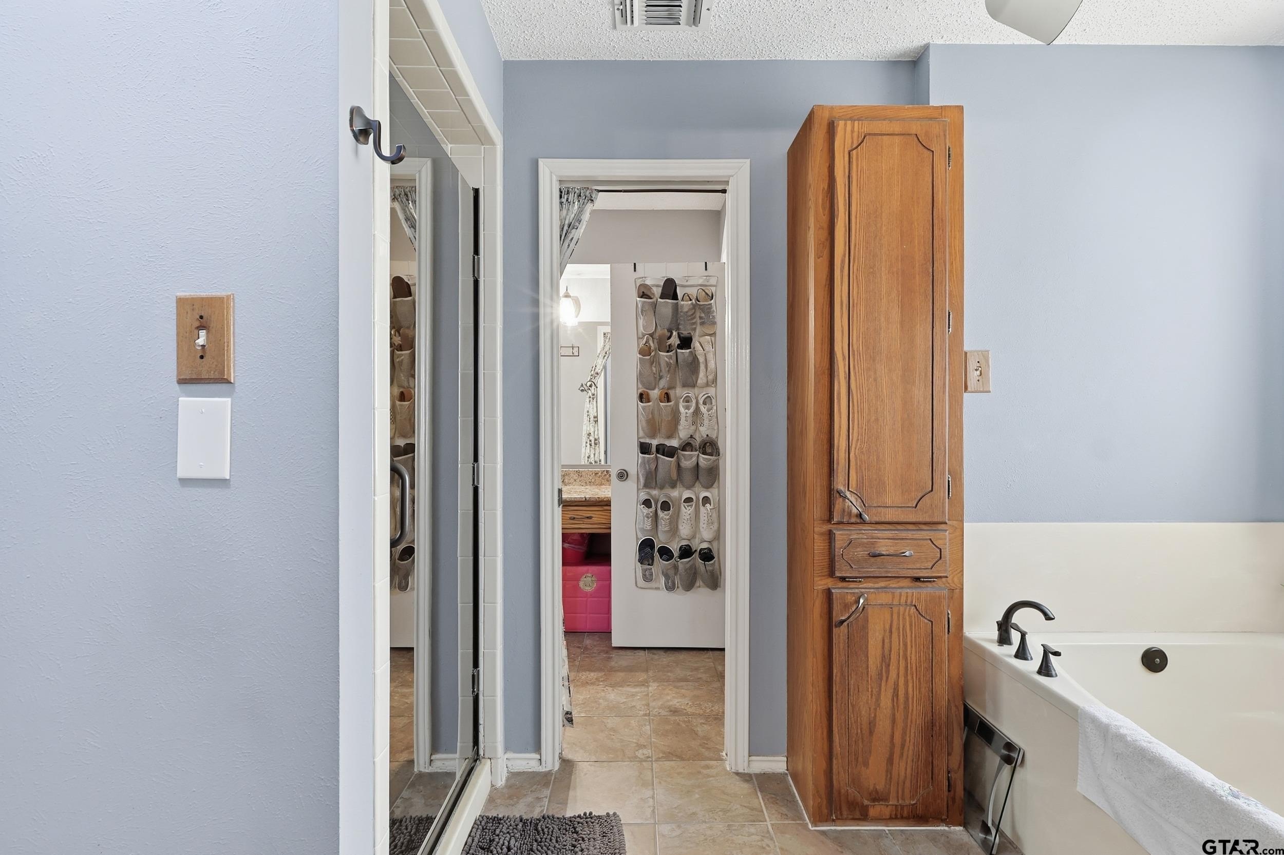 Leesburg, Texas, 75451, United States, 3 Bedrooms Bedrooms, ,2 BathroomsBathrooms,Residential,For Sale,1987369