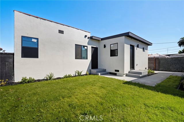 Los Angeles, California, 90043, United States, 6 Bedrooms Bedrooms, ,Residential,For Sale,1980930