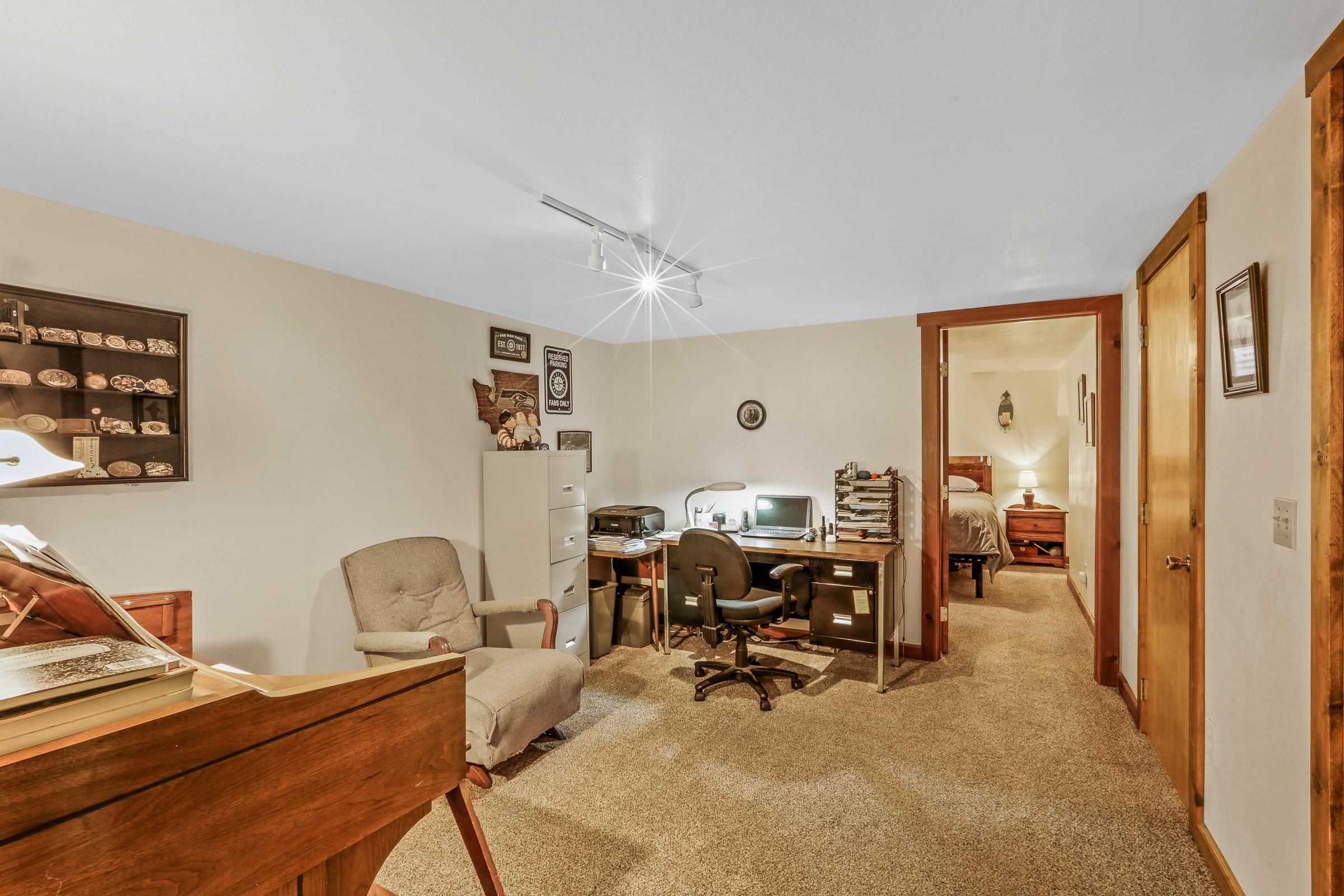 Spokane Valley, Washington, 99216, United States, 5 Bedrooms Bedrooms, ,3 BathroomsBathrooms,Residential,For Sale,1973902