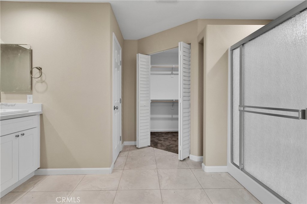 Apple Valley, California, 92307, United States, 4 Bedrooms Bedrooms, ,3 BathroomsBathrooms,Residential,For Sale,1971232