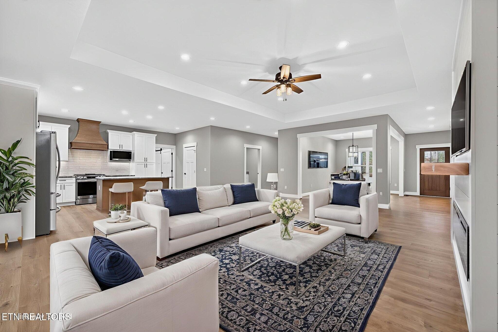 Crossville, Tennessee, 38558, United States, 3 Bedrooms Bedrooms, ,2 BathroomsBathrooms,Residential,For Sale,1989855