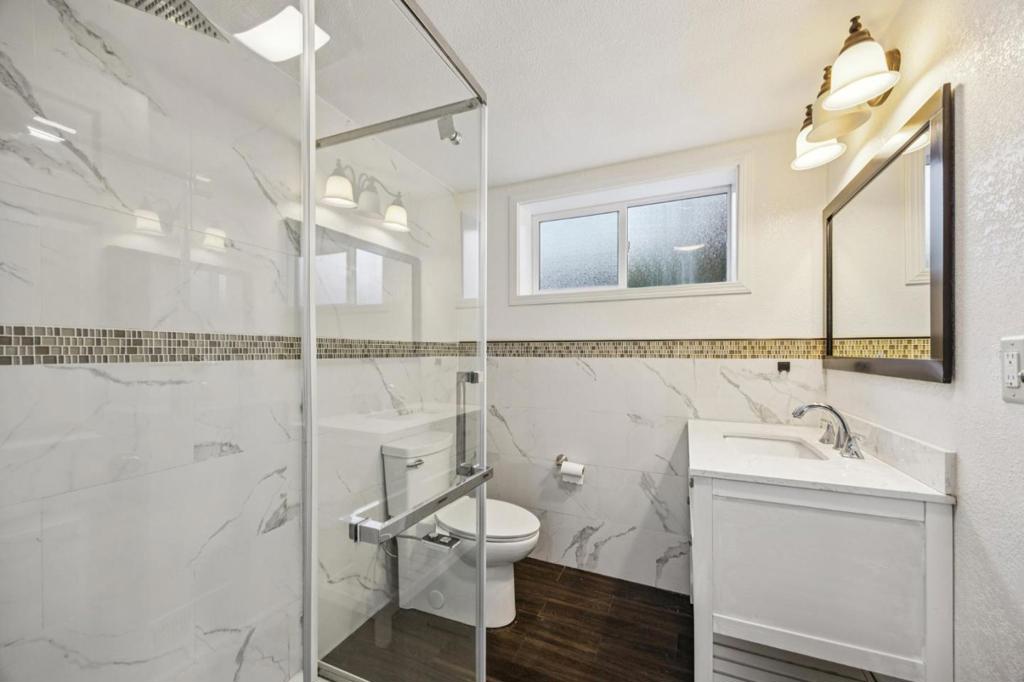 Daly City, California, 94015, United States, 5 Bedrooms Bedrooms, ,2 BathroomsBathrooms,Residential,For Sale,2010788