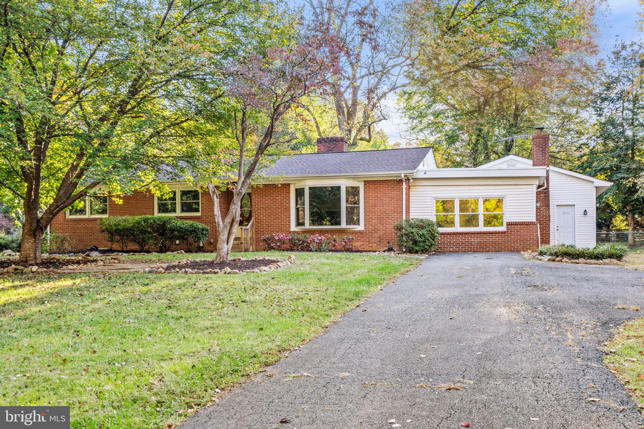 Warrenton, Virginia, 20187, United States, 3 Bedrooms Bedrooms, ,2 BathroomsBathrooms,Residential,For Sale,1977434