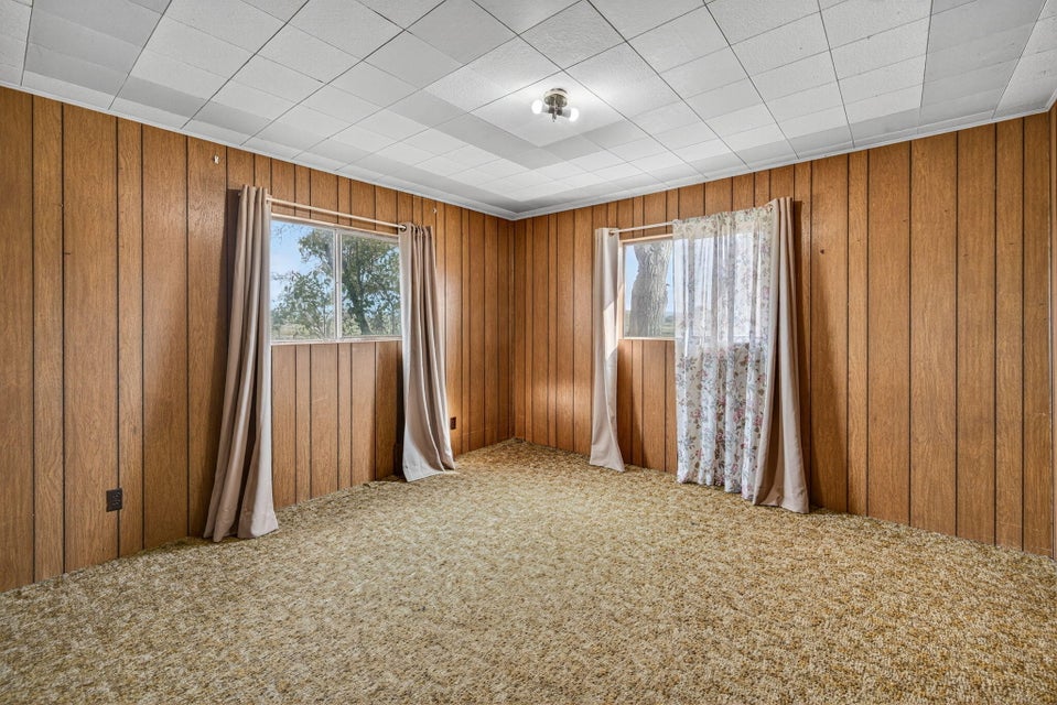 Prineville, Oregon, 97754, United States, 3 Bedrooms Bedrooms, ,1 BathroomBathrooms,Residential,For Sale,1971194