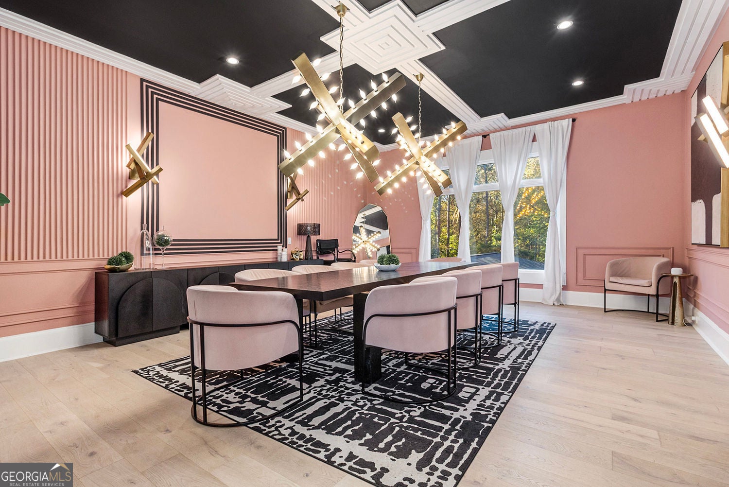 Alpharetta, Georgia, 30022, United States, 7 Bedrooms Bedrooms, ,11 BathroomsBathrooms,Residential,For Sale,1972068