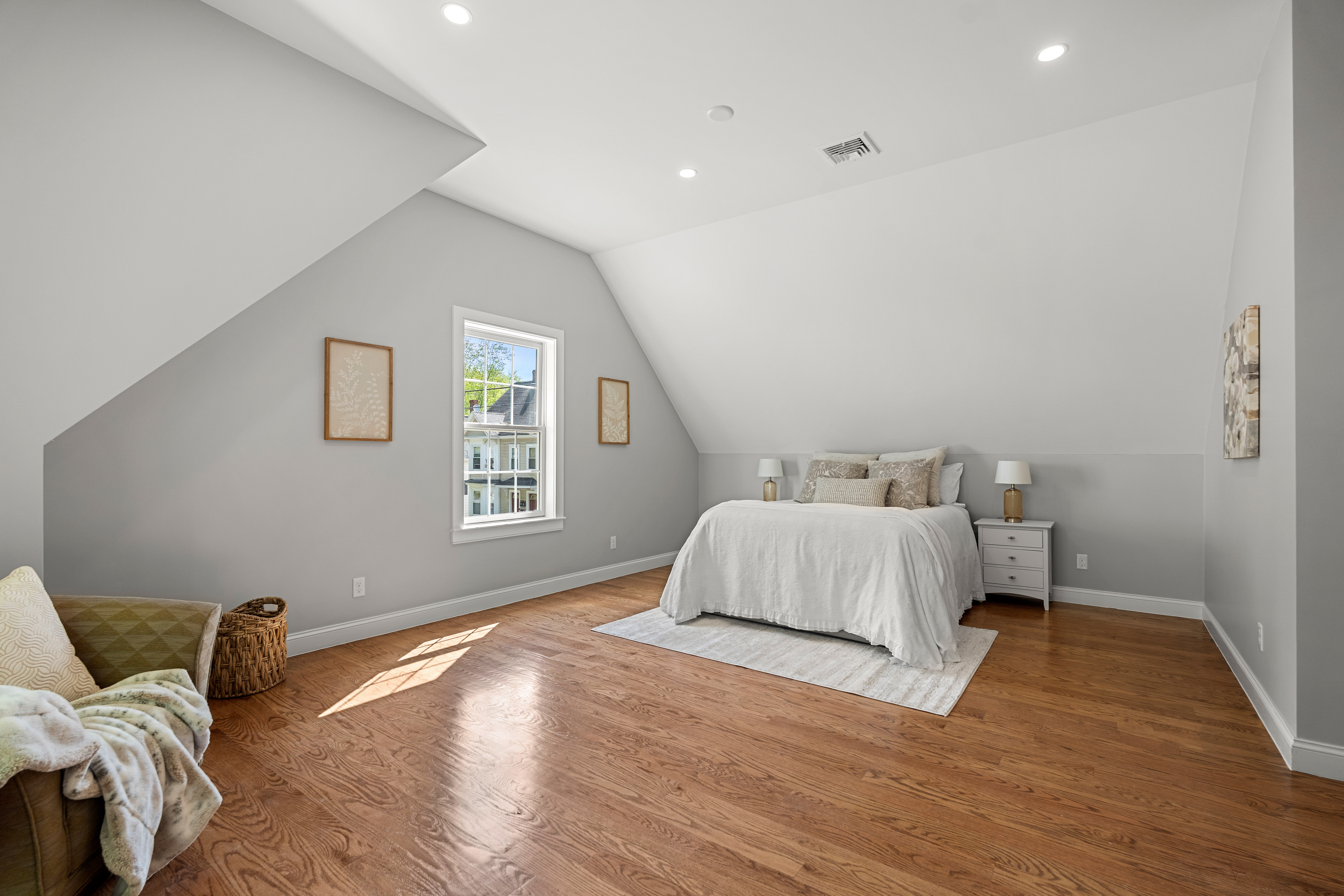 6 Monroe Street, Amesbury, MA, 01913 - 物件實景