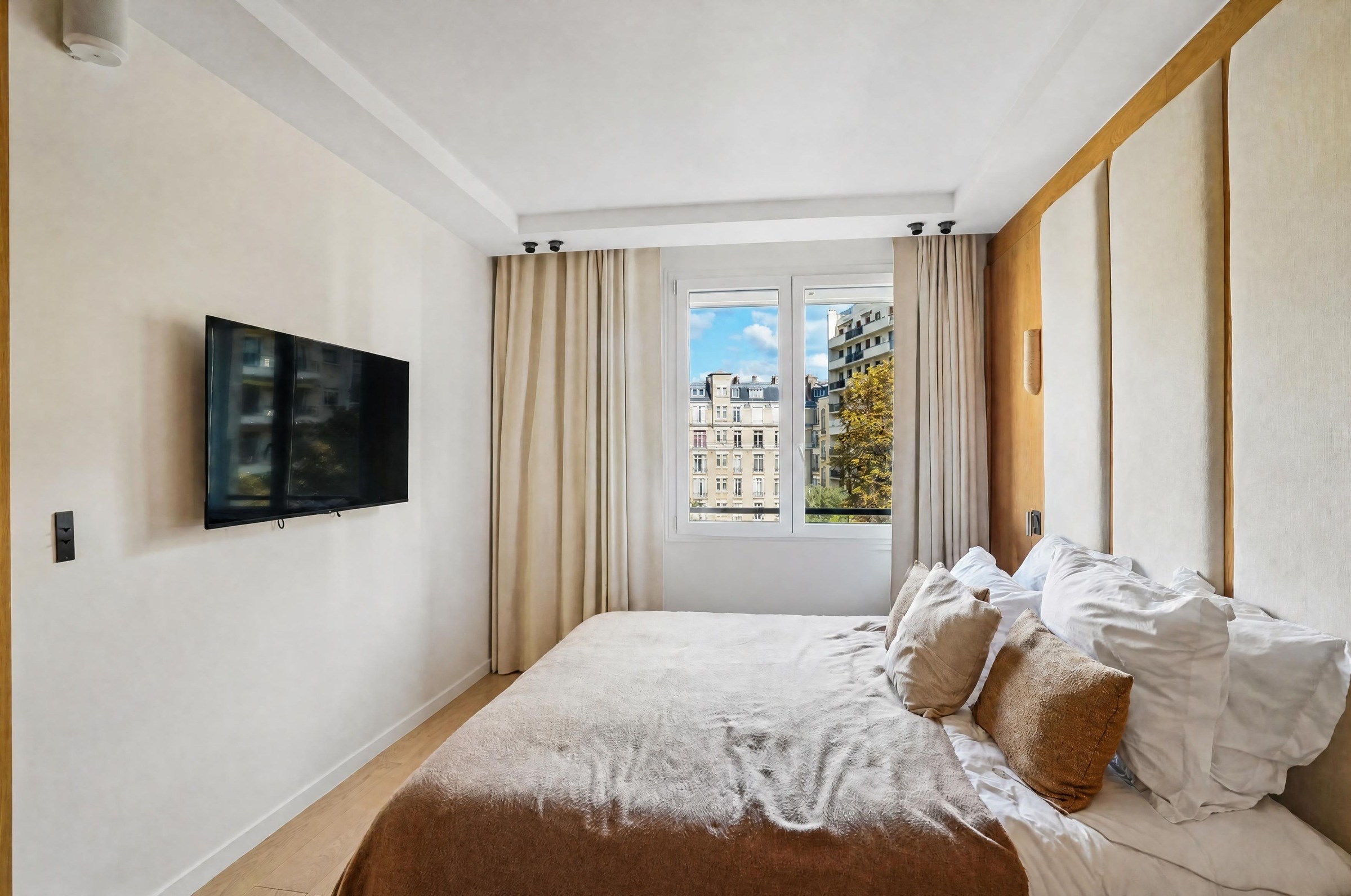  FOR SALE - APARTMENT - 2 BEDROOMS - FLANDRIN - 75016 PARIS - 物件實景
