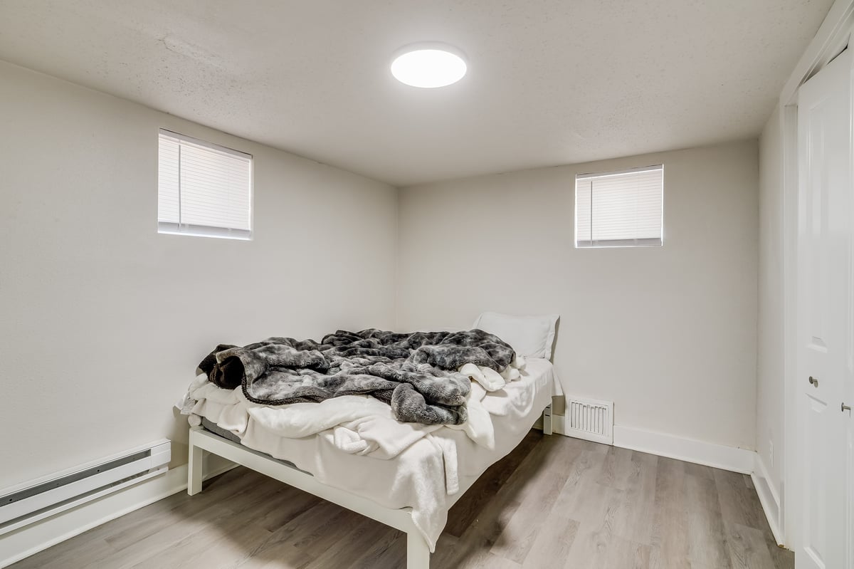 Cheyenne, Wyoming, 82001, United States, 4 Bedrooms Bedrooms, ,4 BathroomsBathrooms,Residential,For Sale,1978140