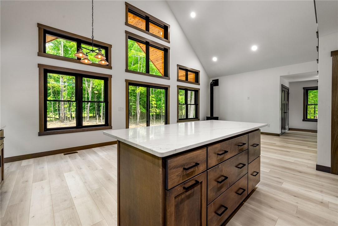 Bloomer, Wisconsin, 54724, United States, 3 Bedrooms Bedrooms, ,3 BathroomsBathrooms,Residential,For Sale,1751158