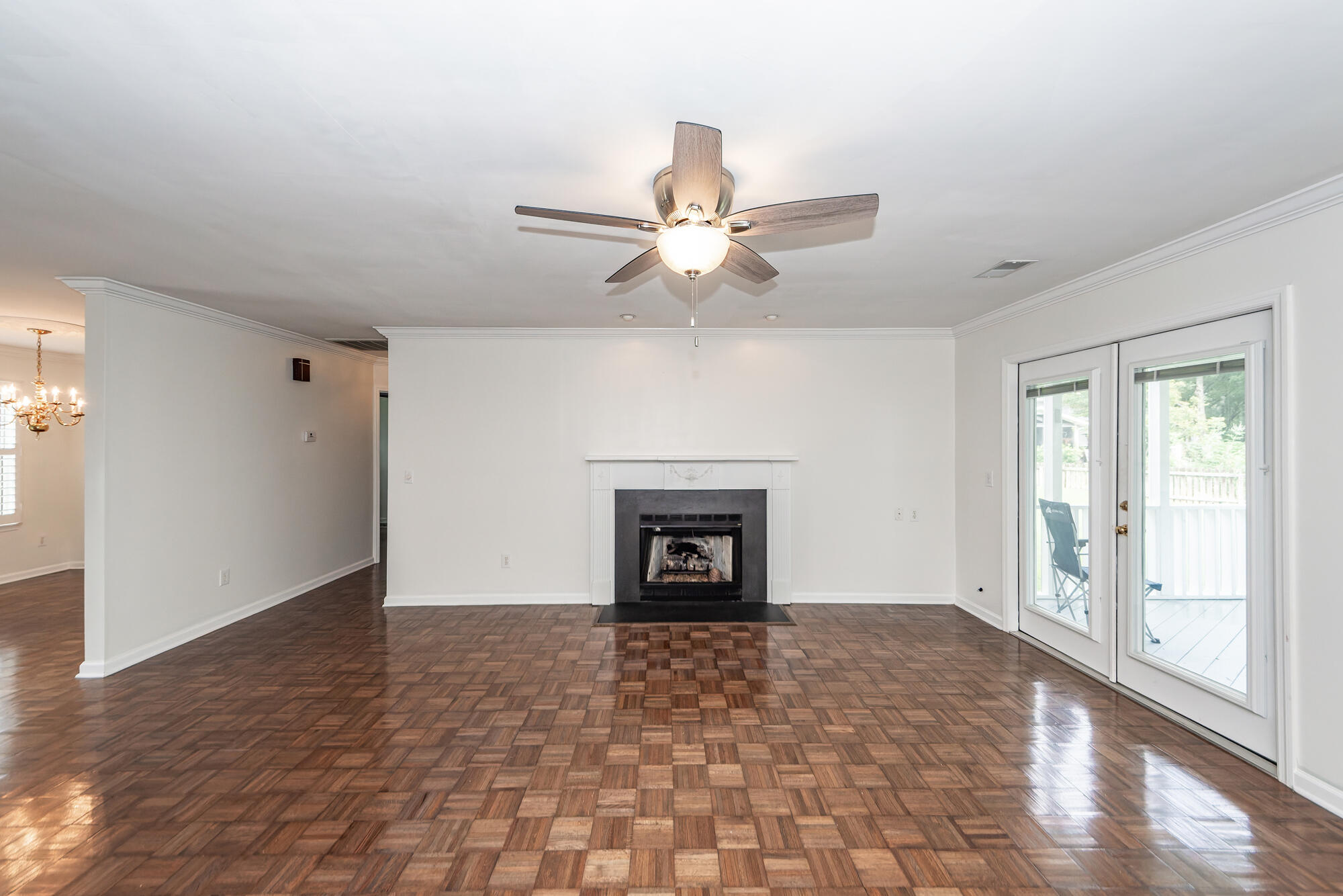 Mount Pleasant, South Carolina, 29466, United States, 3 Bedrooms Bedrooms, ,2 BathroomsBathrooms,Residential,For Sale,1743207