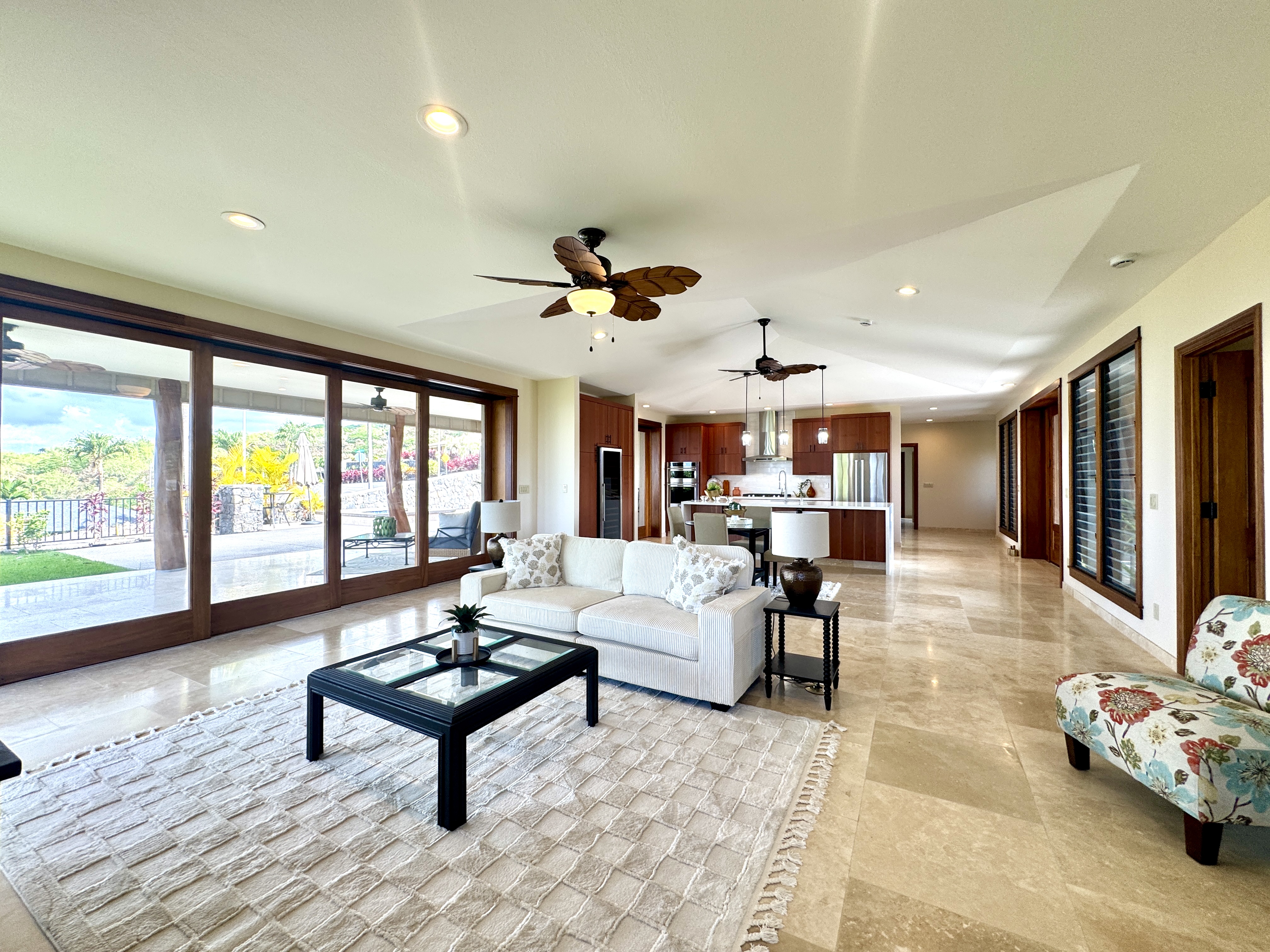 Kailua-Kona, Hawaii, 96740, United States, 4 Bedrooms Bedrooms, ,5 BathroomsBathrooms,Residential,For Sale,2000601