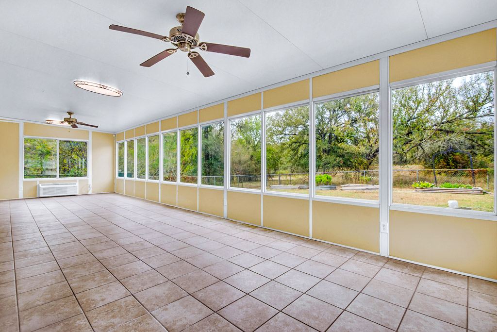Cedar Creek, Texas, 78612, United States, 4 Bedrooms Bedrooms, ,3 BathroomsBathrooms,Residential,For Sale,1933208