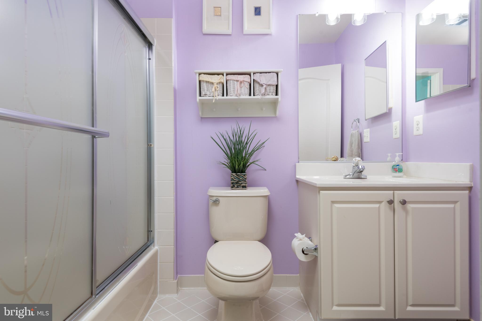 Haymarket, Virginia, 20169, United States, 4 Bedrooms Bedrooms, ,5 BathroomsBathrooms,Residential,For Sale,1900761
