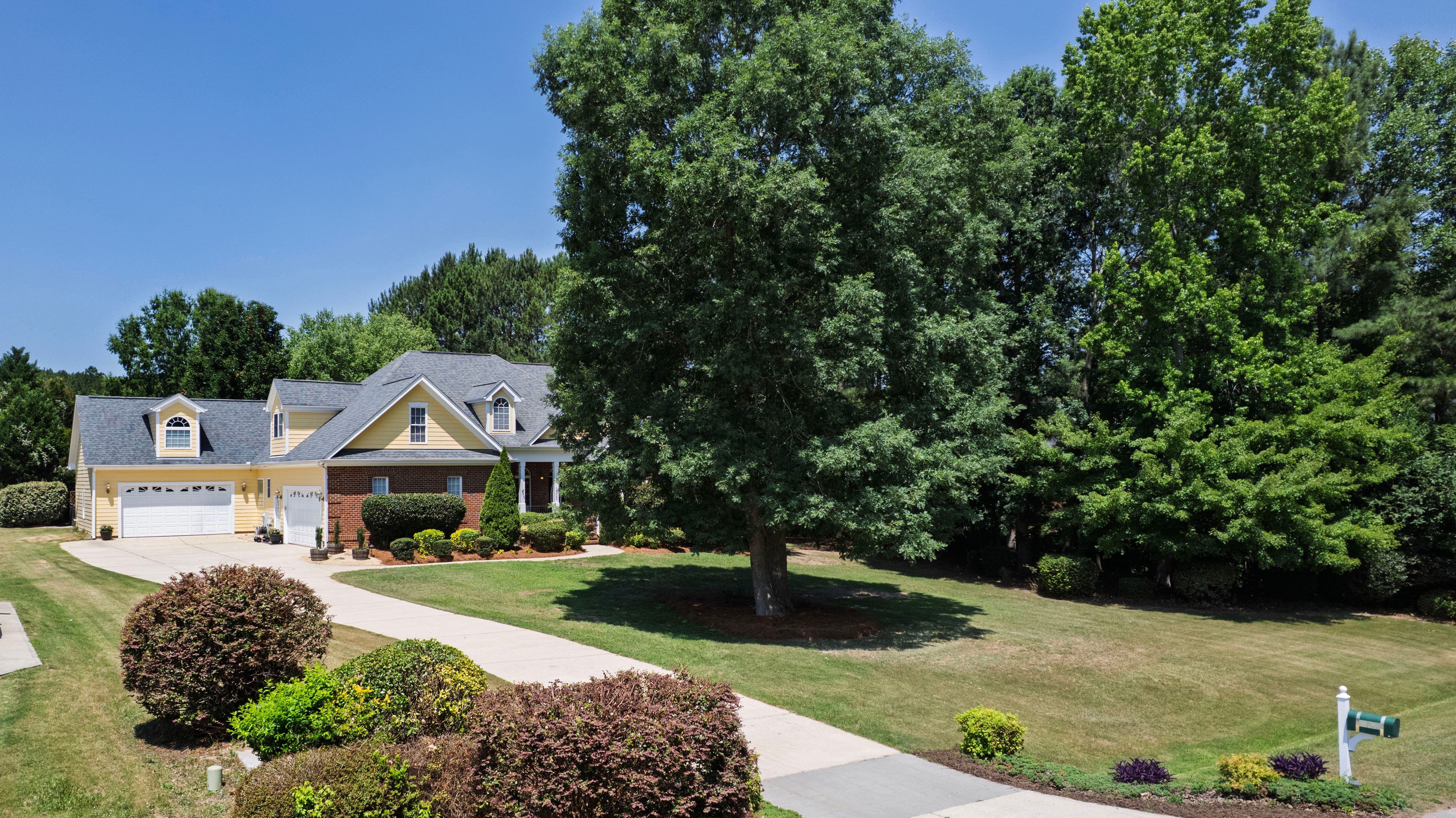 1305 Brook Hill Drive, Clayton, NC 27520 - 物件實景