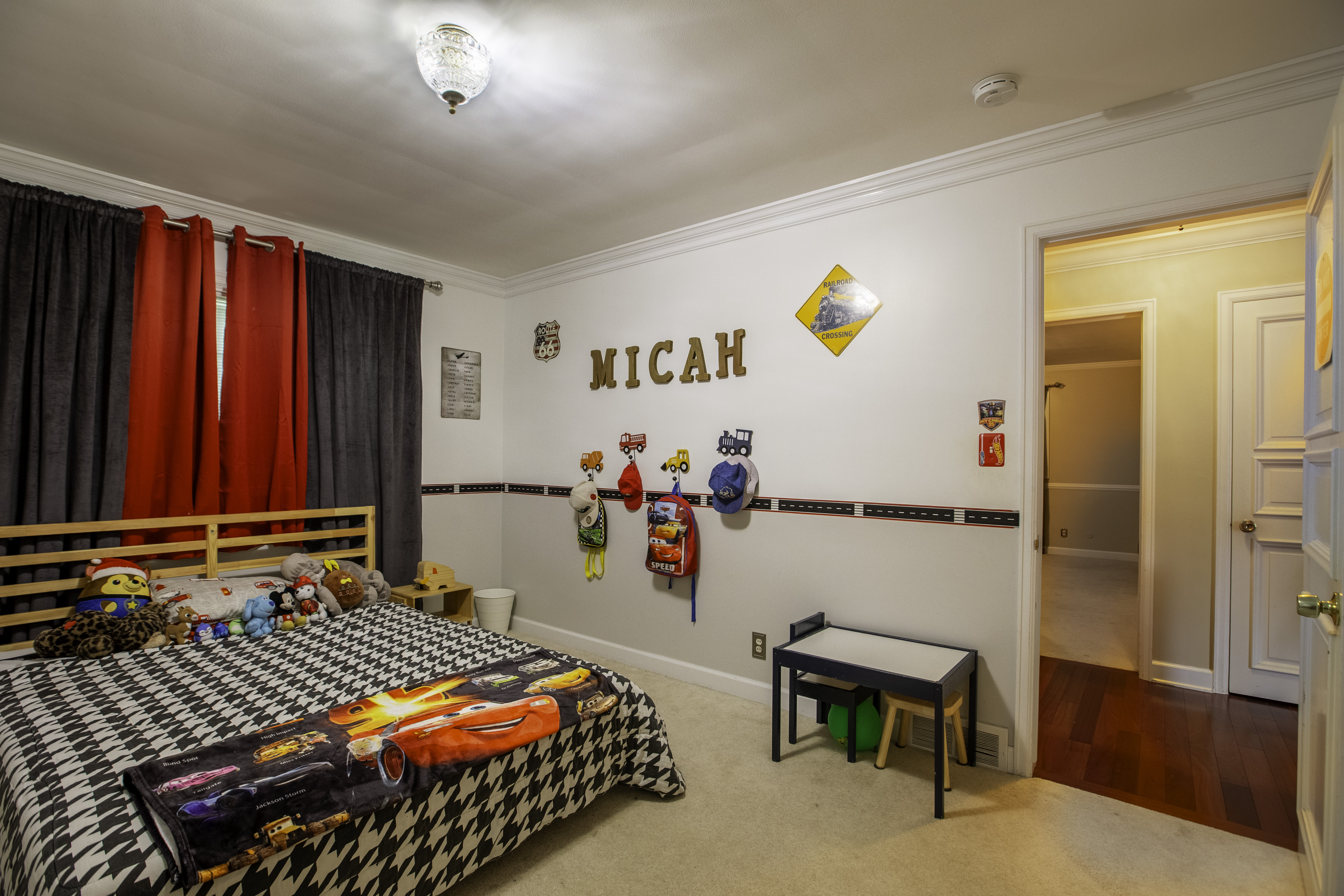 Grand Blanc, Michigan, 48439, United States, 3 Bedrooms Bedrooms, ,3 BathroomsBathrooms,Residential,For Sale,1982628