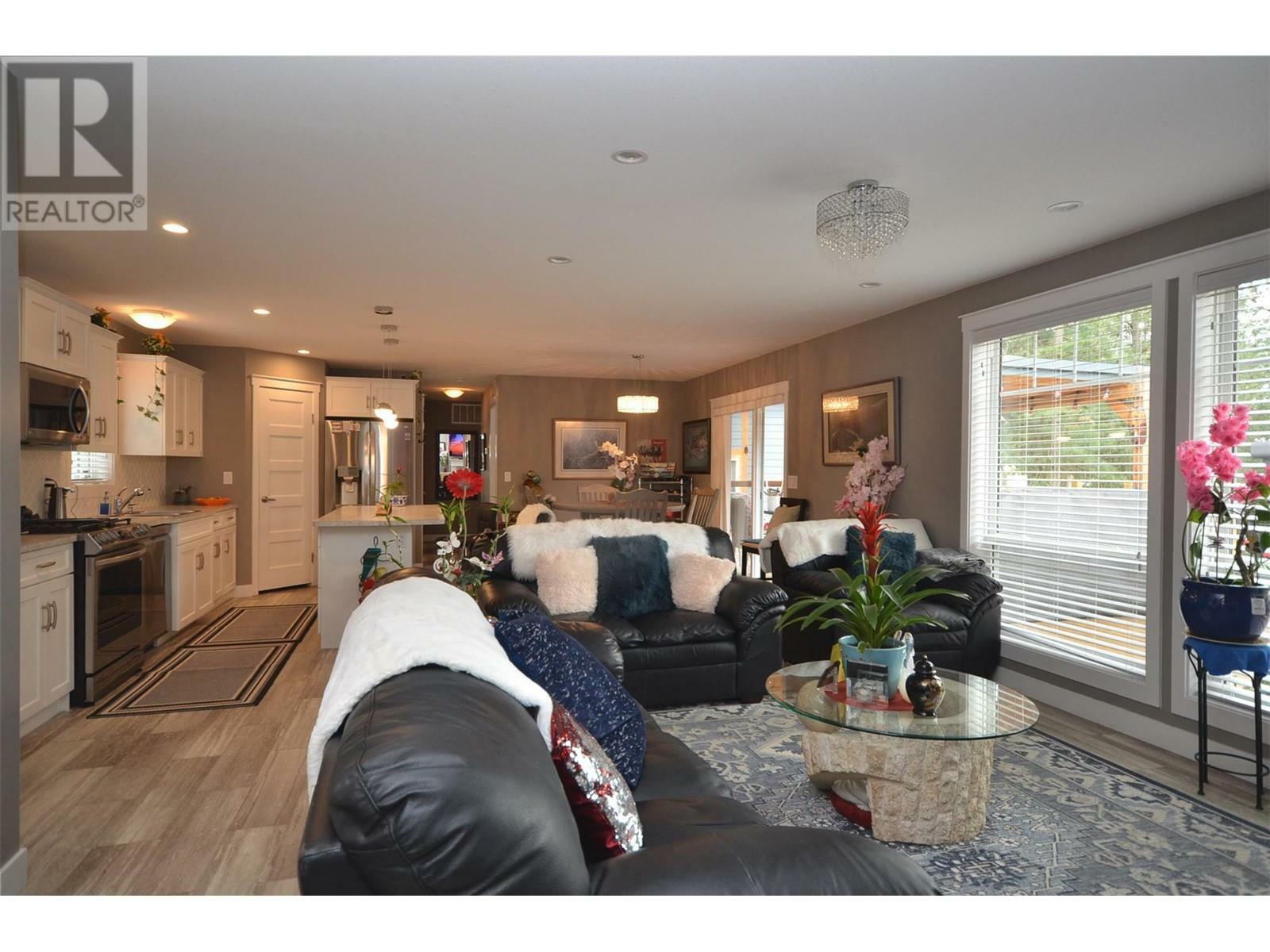 VERNON, British Columbia, V1H 1R8, CA, 2 Bedrooms Bedrooms, ,2 BathroomsBathrooms,Residential,For Sale,1837064