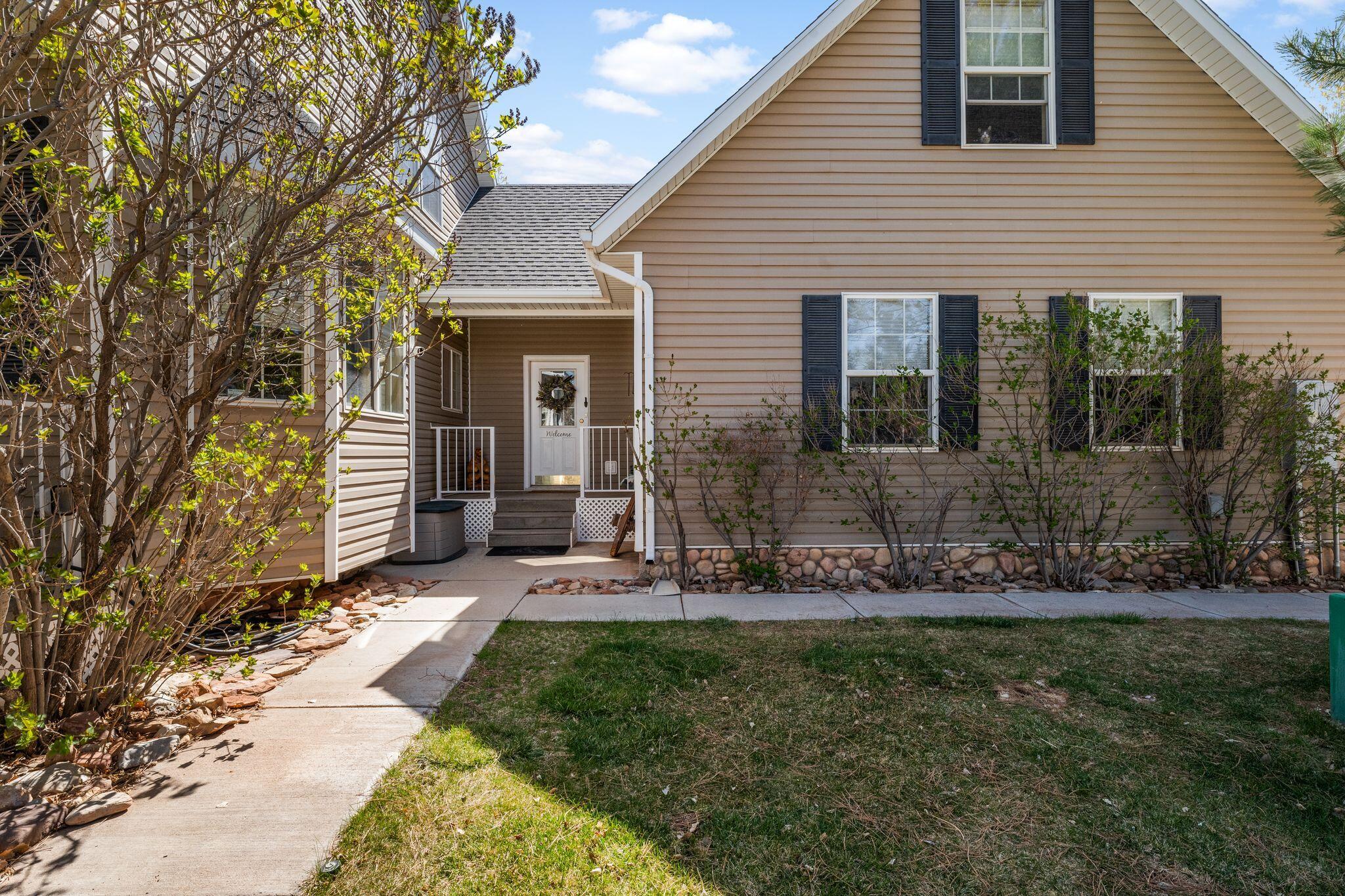 New Harmony, Utah, 84757, United States, 4 Bedrooms Bedrooms, ,4 BathroomsBathrooms,Residential,For Sale,1763524