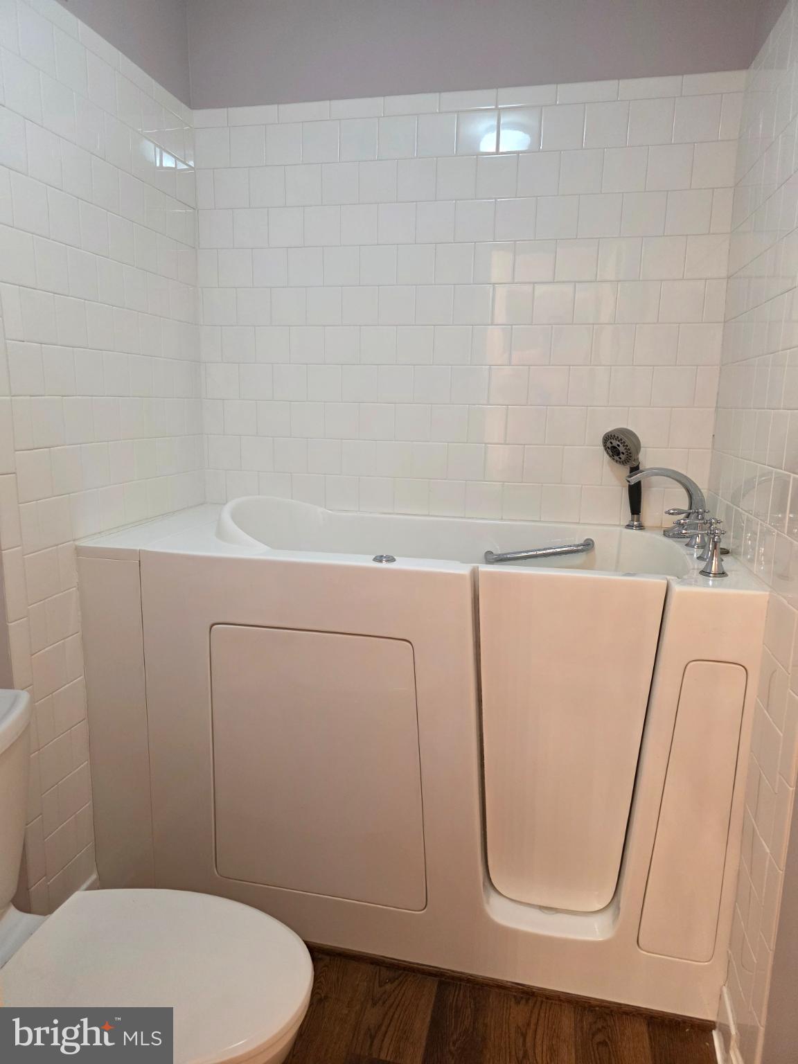 Locust Grove, Virginia, 22508, United States, 3 Bedrooms Bedrooms, ,2 BathroomsBathrooms,Residential,For Sale,1986112