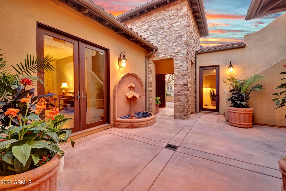 Peoria, Arizona, 85383, United States, 5 Bedrooms Bedrooms, ,5 BathroomsBathrooms,Residential,For Sale,1763078