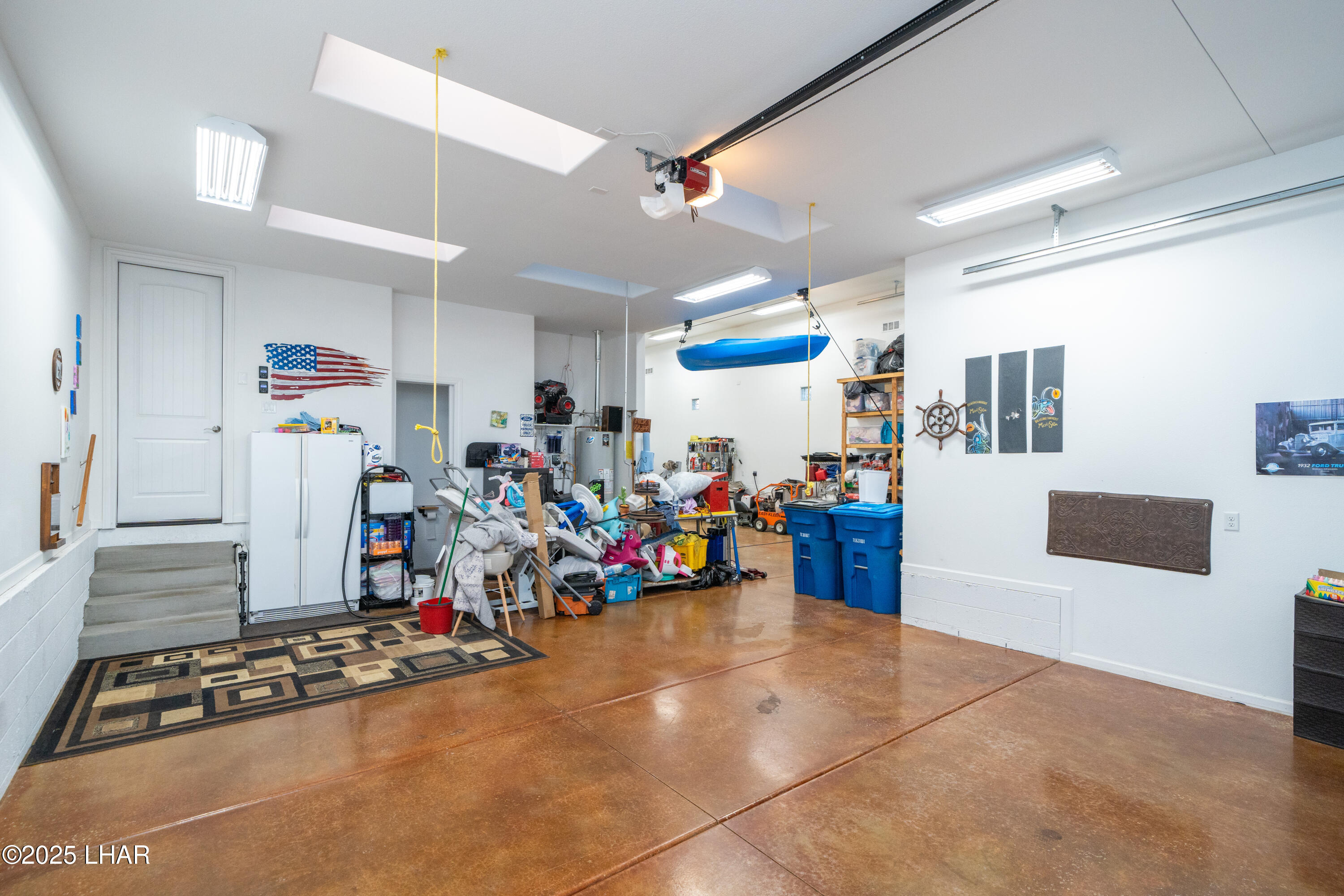 Lake Havasu City, Arizona, 86403, United States, 3 Bedrooms Bedrooms, ,4 BathroomsBathrooms,Residential,For Sale,1827027