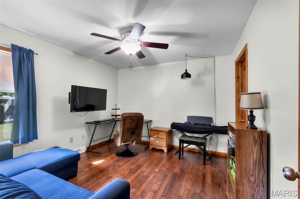 Scott City, Missouri, 63780, United States, ,Residential,For Sale,1976457