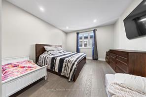 Ottawa, Ontario, K1T 4C1, CA, 6 Bedrooms Bedrooms, ,5 BathroomsBathrooms,Residential,For Sale,1941610