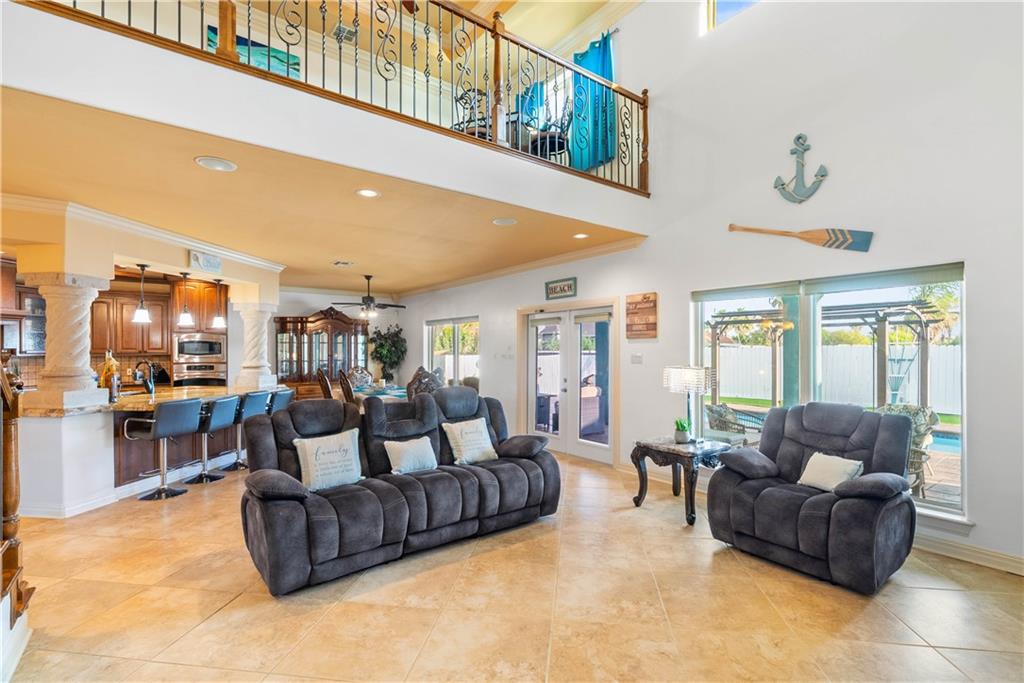Corpus Christi, Texas, 78418, United States, 4 Bedrooms Bedrooms, ,4 BathroomsBathrooms,Residential,For Sale,1918827