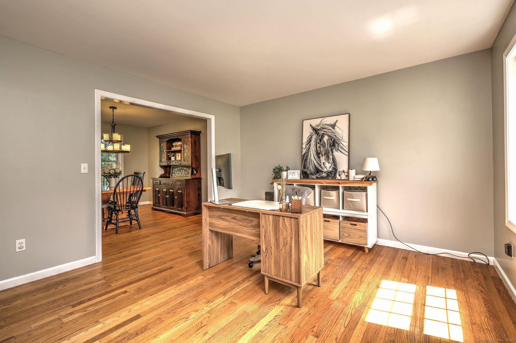 Shelton, Connecticut, 06484, United States, 4 Bedrooms Bedrooms, ,4 BathroomsBathrooms,Residential,For Sale,2001799