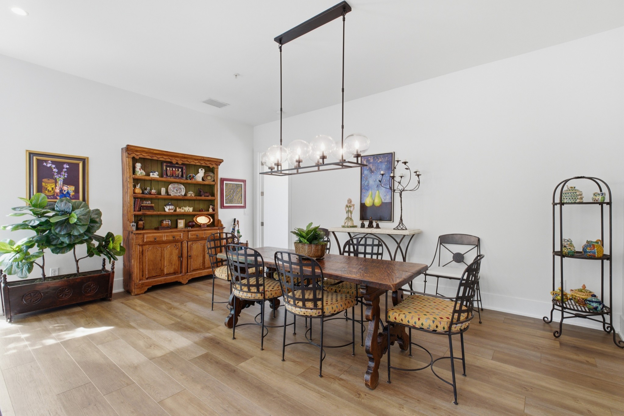  204 Acklen Park Dr Unit #103, Nashville, TN, 37203 - 物件實景