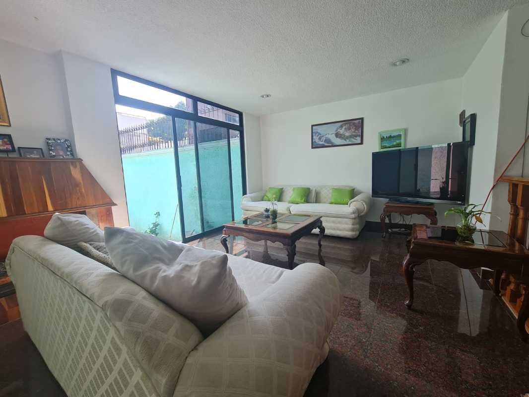 Rancho Colorado, Coyoacán, Ciudad de México, 04930, Mexico, 4 Bedrooms Bedrooms, ,2 BathroomsBathrooms,Residential,For Sale,Rancho Colorado,1616523