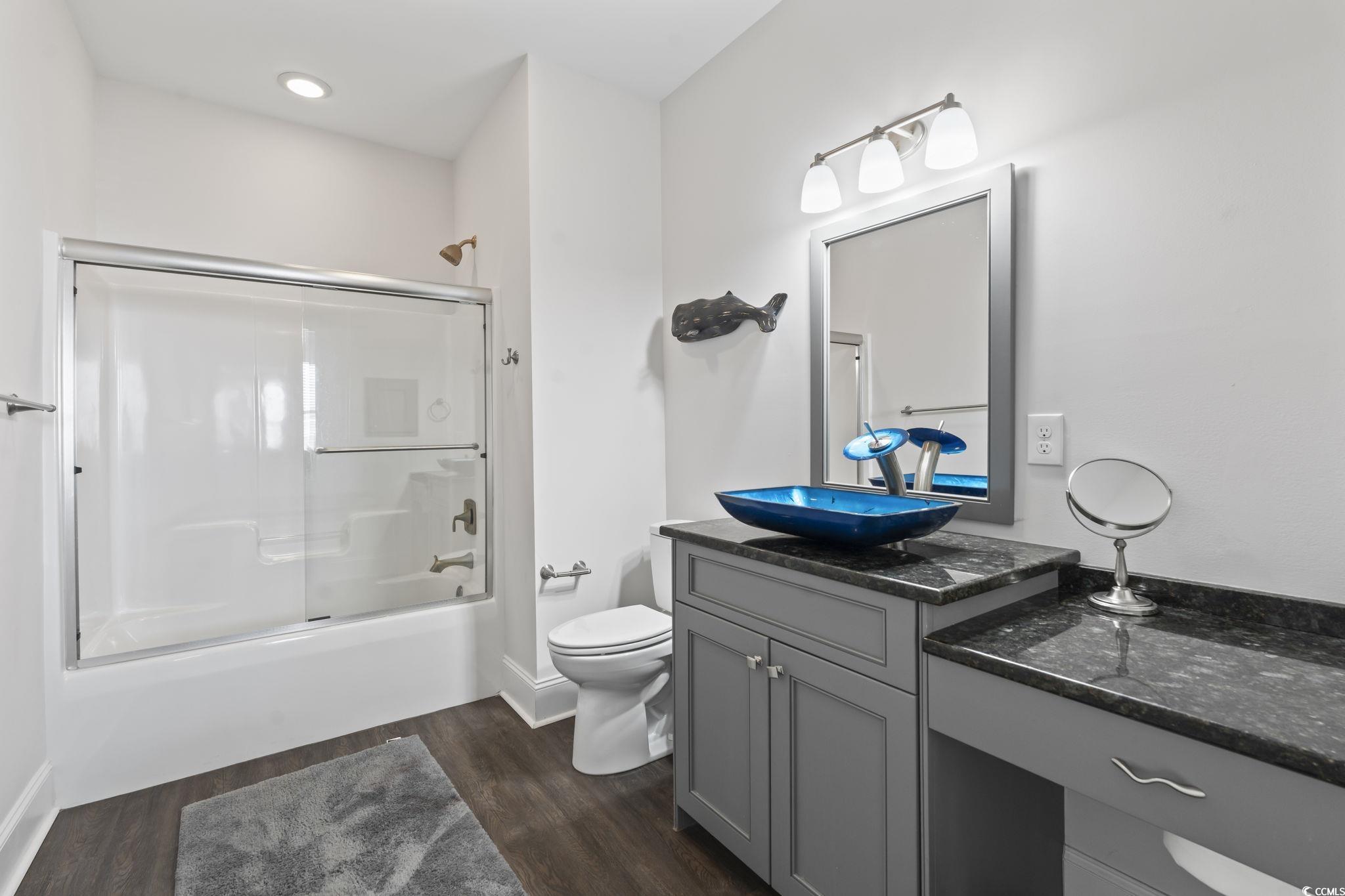 North Myrtle Beach, South Carolina, 29582, United States, 5 Bedrooms Bedrooms, ,6 BathroomsBathrooms,Residential,For Sale,1839479