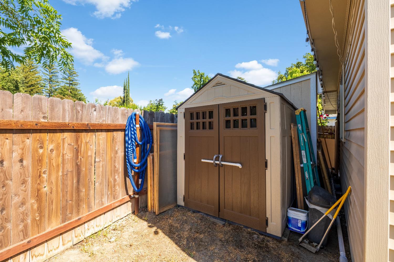Citrus Heights, California, 95621, United States, 3 Bedrooms Bedrooms, ,2 BathroomsBathrooms,Residential,For Sale,2015324