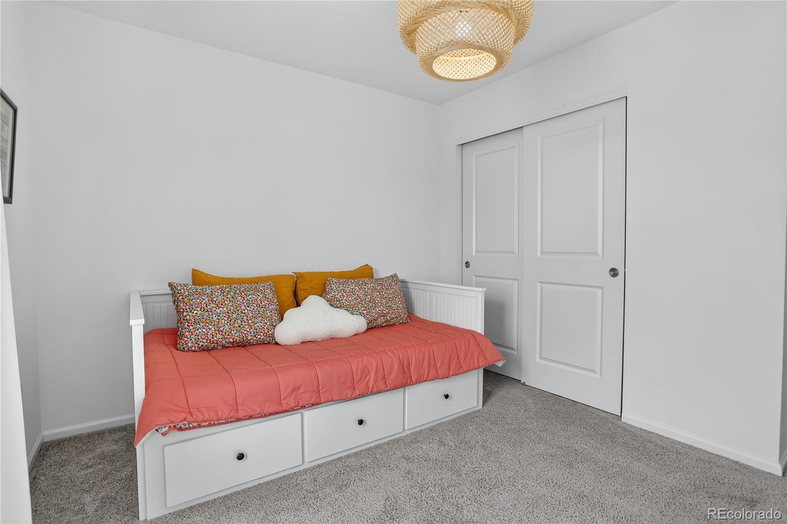 Longmont, Colorado, 80504, United States, 3 Bedrooms Bedrooms, ,2 BathroomsBathrooms,Residential,For Sale,1950187