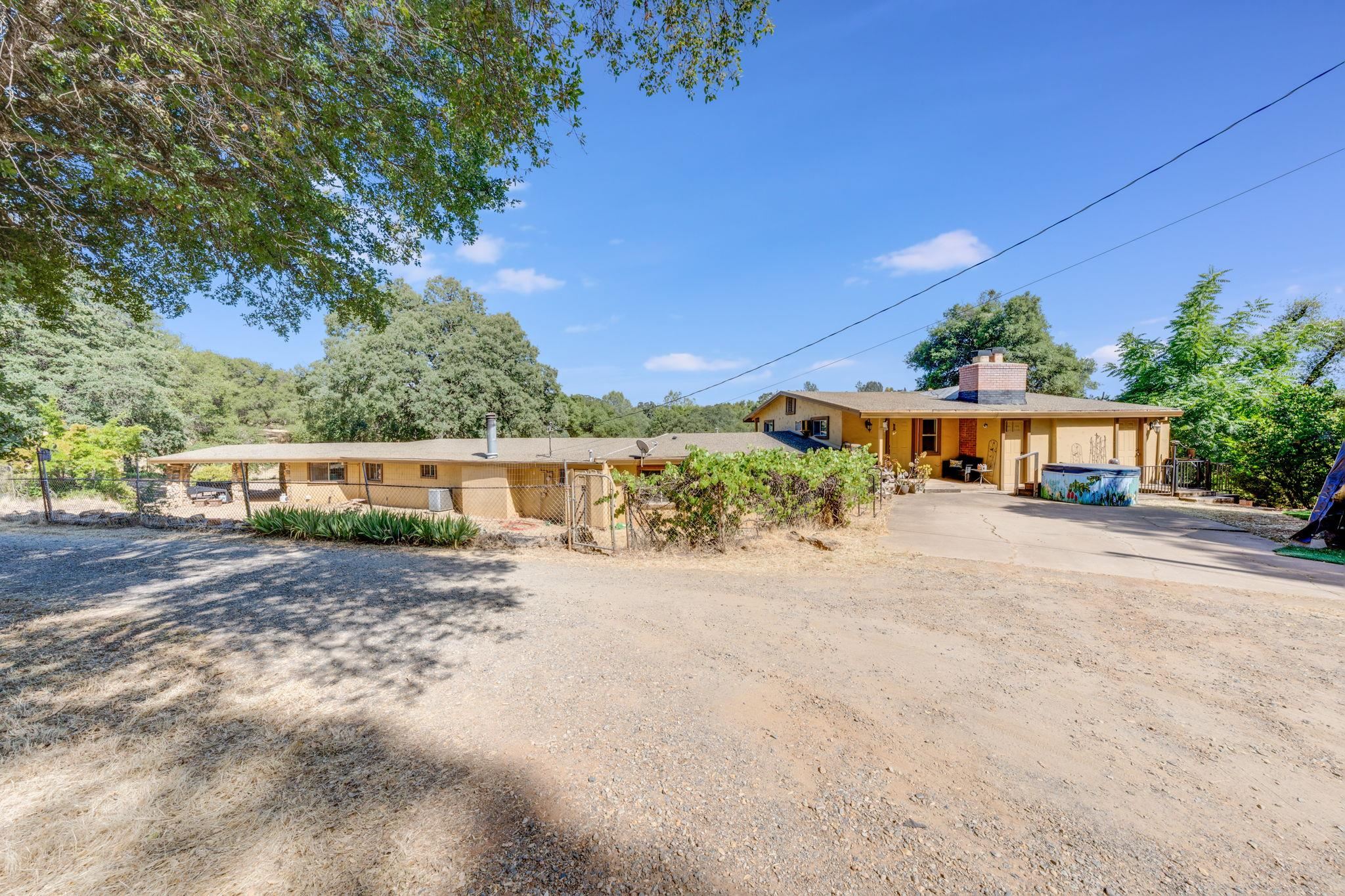 Shingle Springs, California, 95682, United States, 6 Bedrooms Bedrooms, ,2 BathroomsBathrooms,Residential,For Sale,2009241