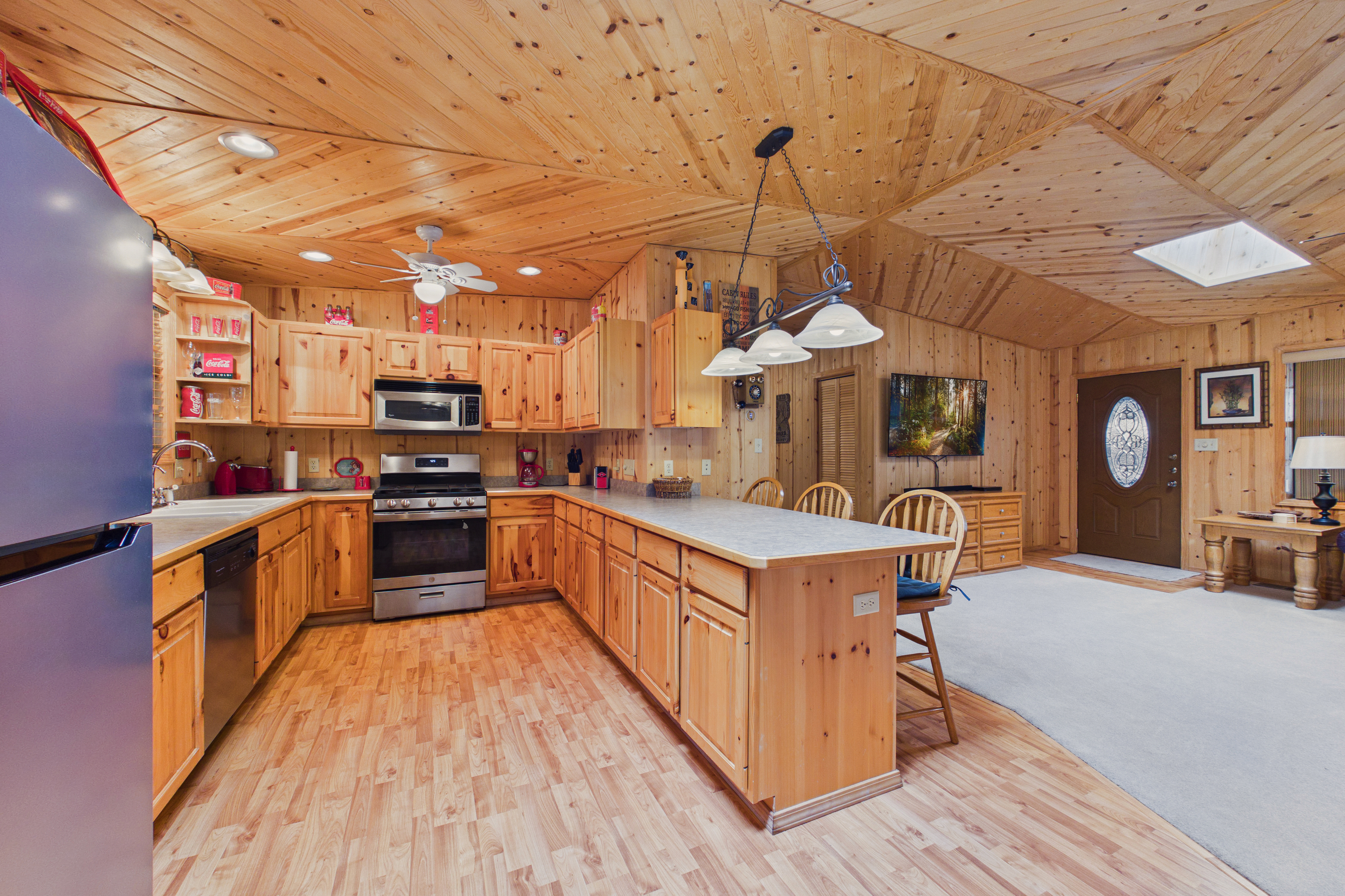 Alto, New Mexico, 88312, United States, 3 Bedrooms Bedrooms, ,2 BathroomsBathrooms,Residential,For Sale,2044418