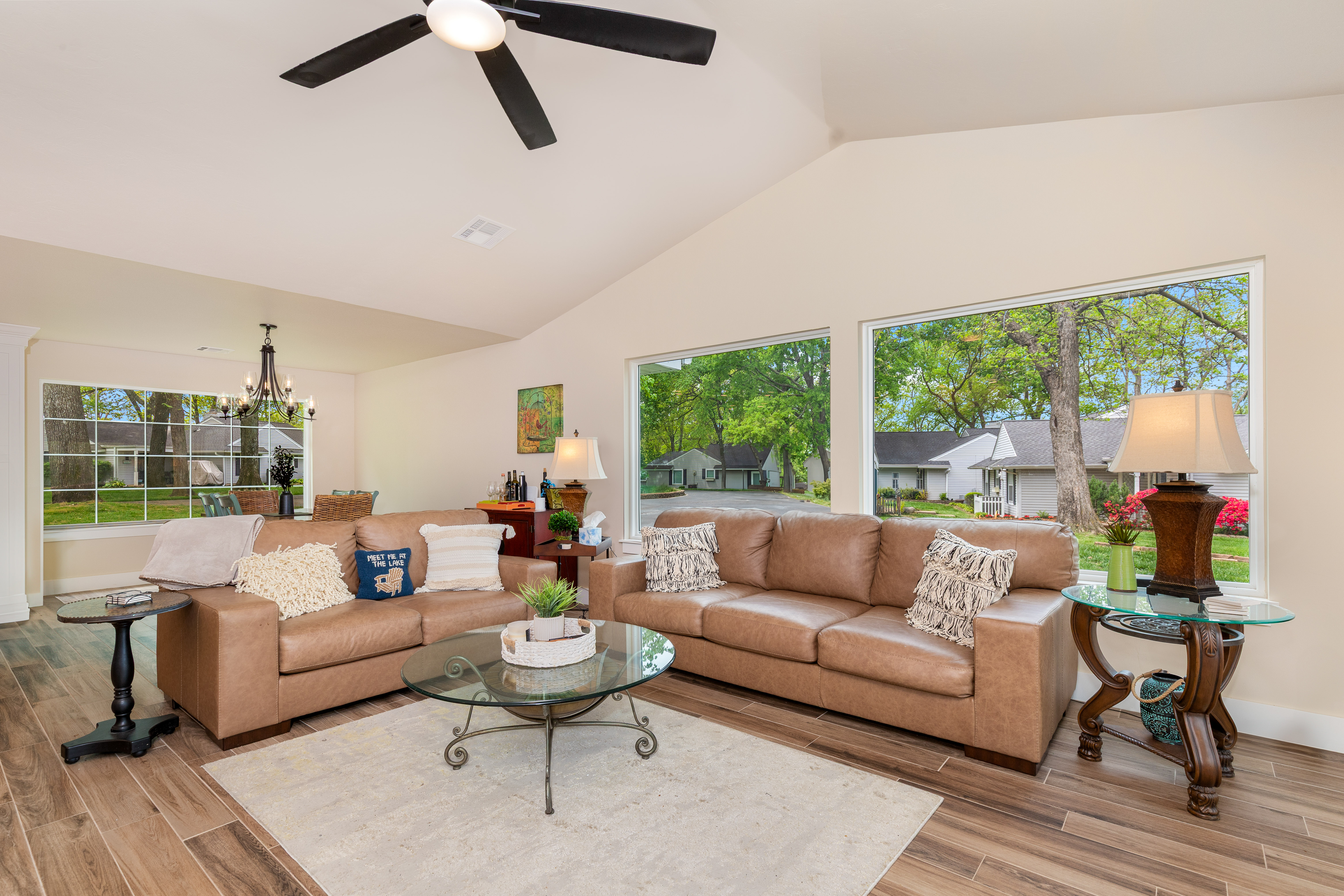 Monkey Island, Oklahoma, 74331, United States, 3 Bedrooms Bedrooms, ,2 BathroomsBathrooms,Residential,For Sale,1828167