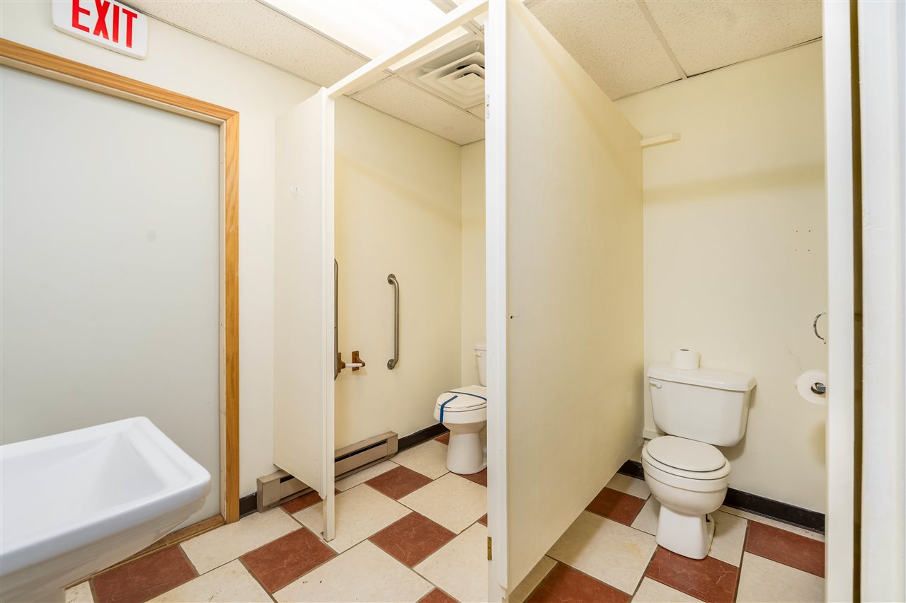 Connersville, Indiana, 47331, United States, 3 Bedrooms Bedrooms, ,2 BathroomsBathrooms,Residential,For Sale,1847503
