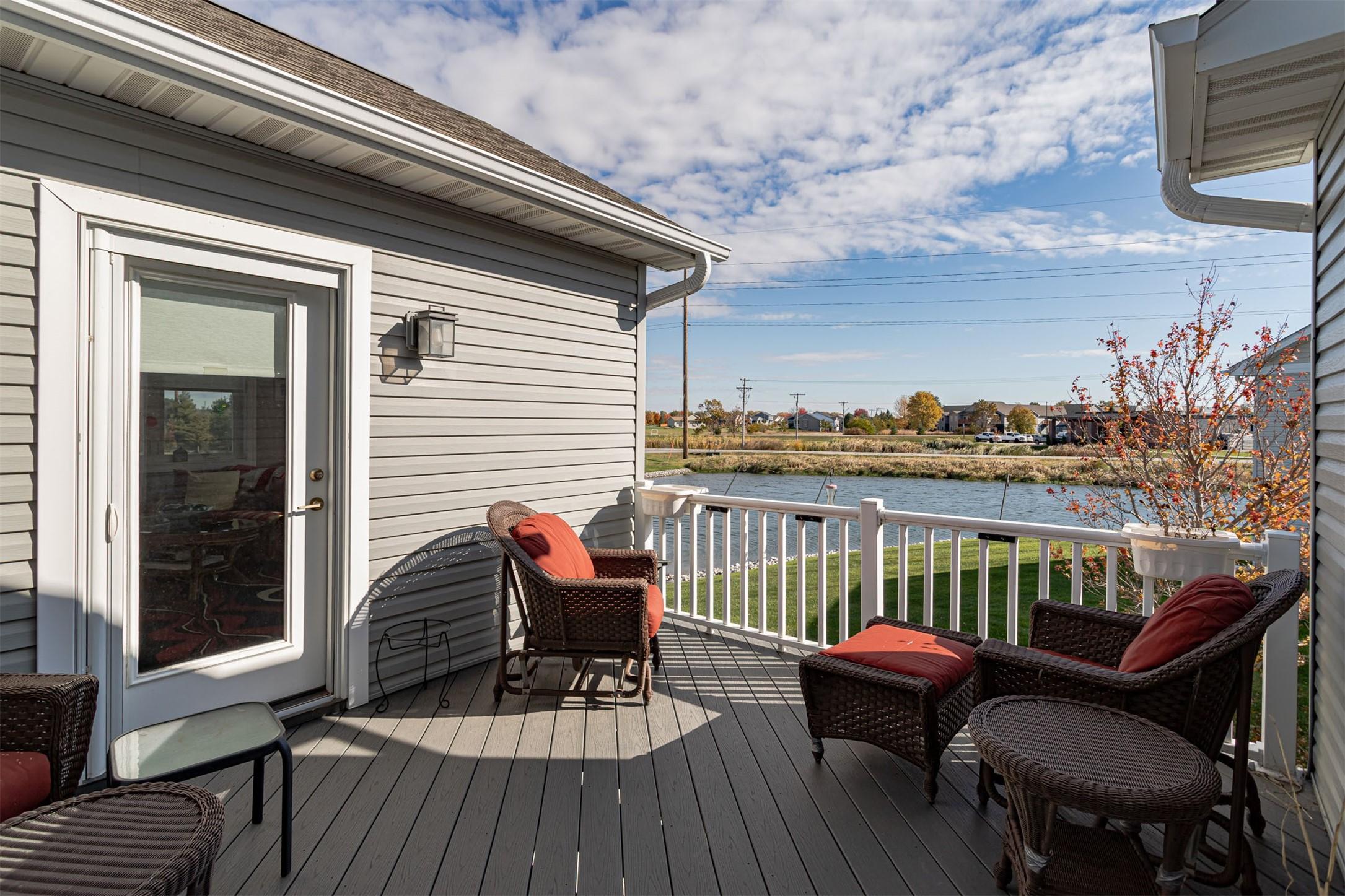 Huxley, Iowa, 50124, United States, 3 Bedrooms Bedrooms, ,4 BathroomsBathrooms,Residential,For Sale,1975507