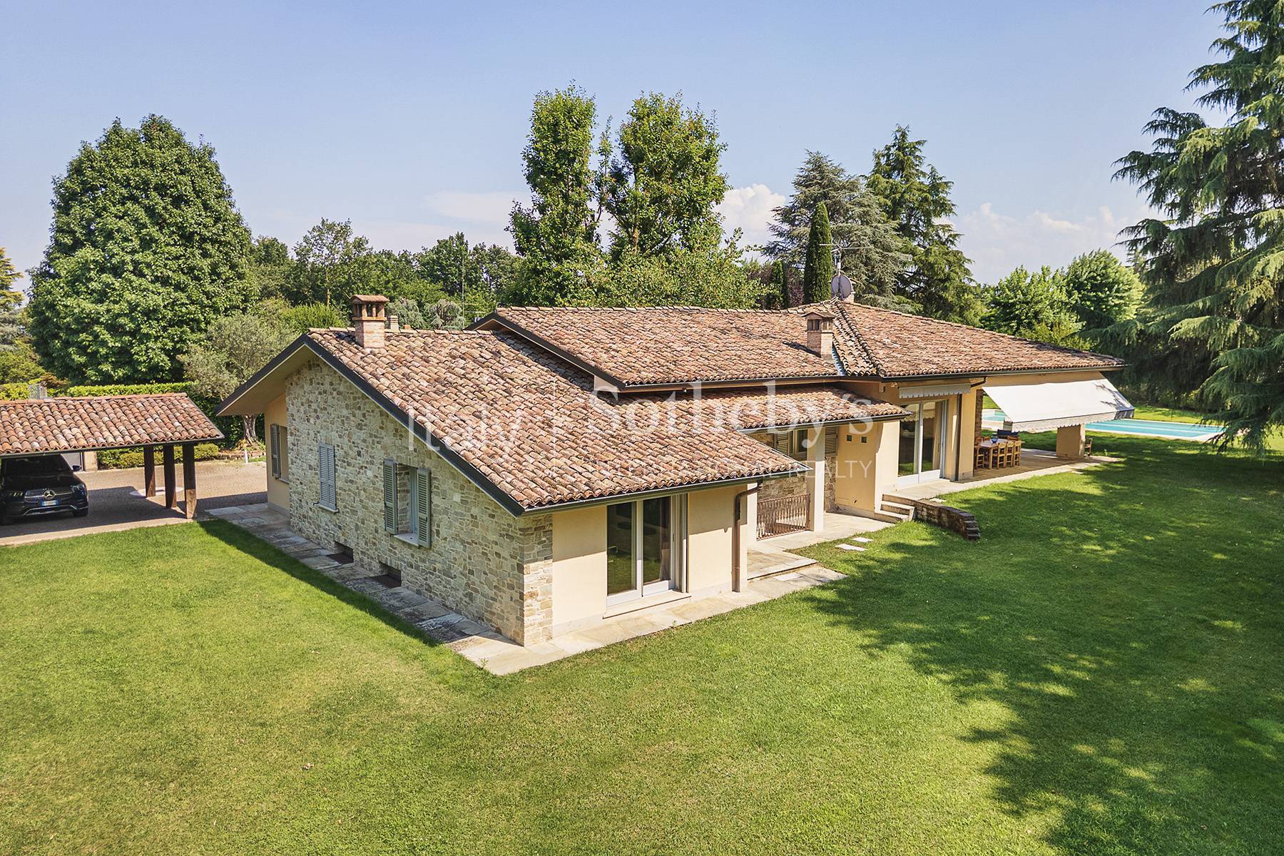  Villa with swimming pool and private woodland in the Trebbia Valley, south of - 物件實景