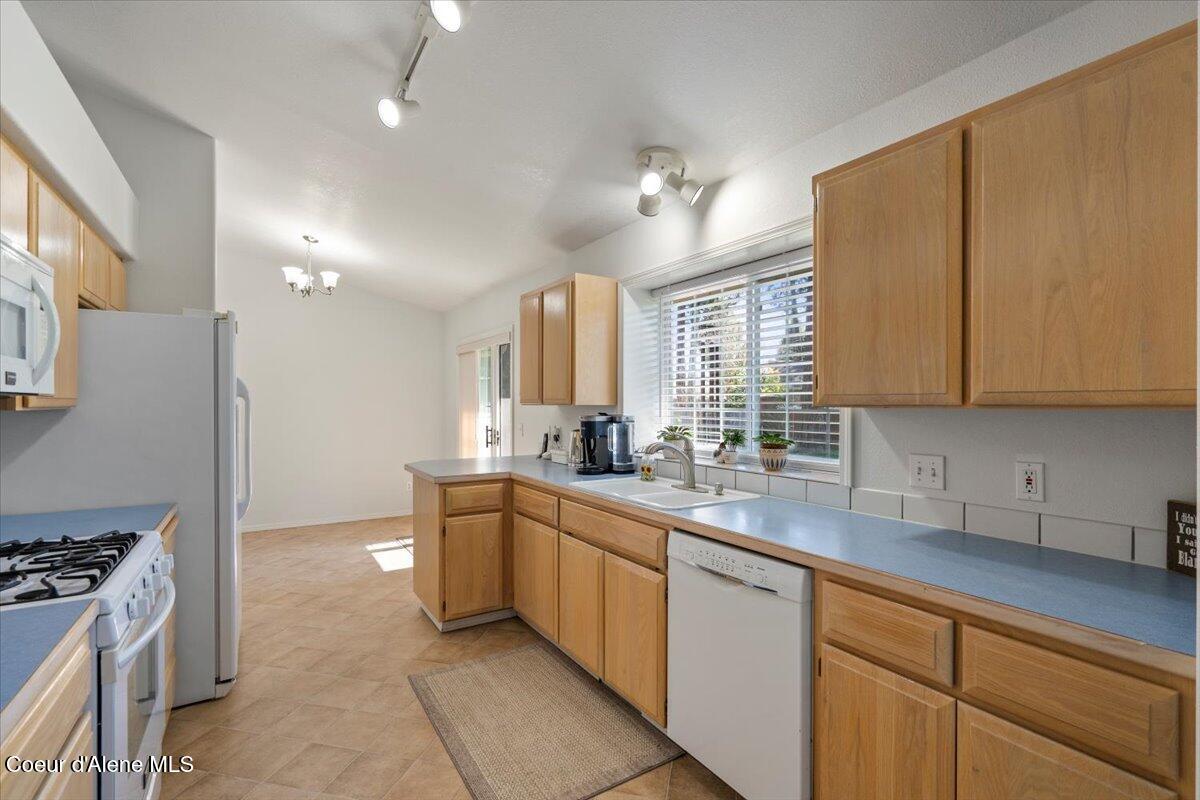 Post Falls, Idaho, 83854, United States, 3 Bedrooms Bedrooms, ,Residential,For Sale,1927381
