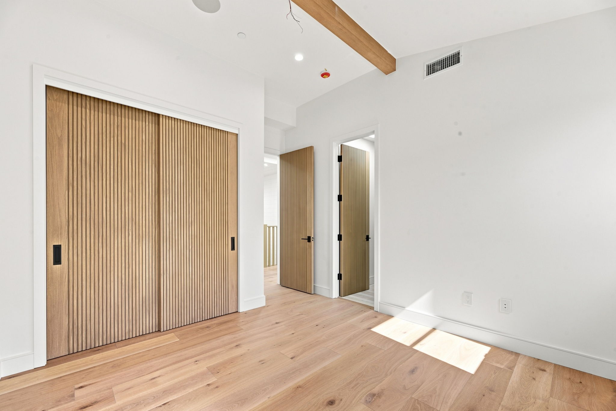  640 33rd Street, Manhattan Beach, CA 90266 - 物件實景
