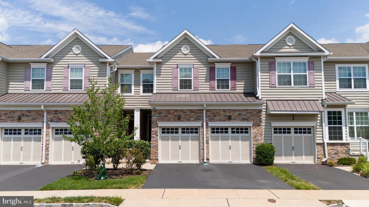 Skillman, New Jersey, 08558, United States, 3 Bedrooms Bedrooms, ,3 BathroomsBathrooms,Residential,For Sale,1988369