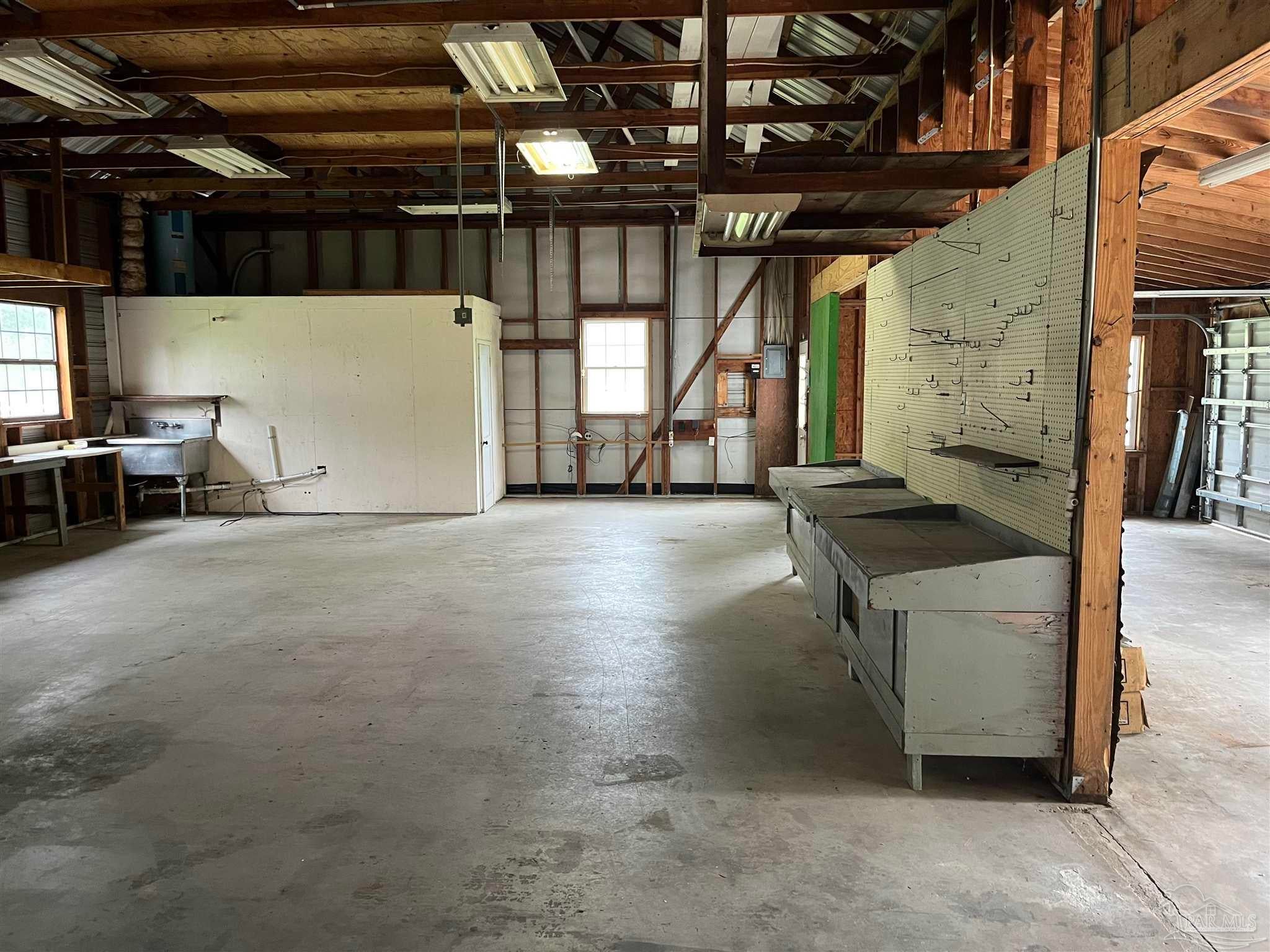 Molino, Florida, 32533, United States, 3 Bedrooms Bedrooms, ,3 BathroomsBathrooms,Residential,For Sale,1915283