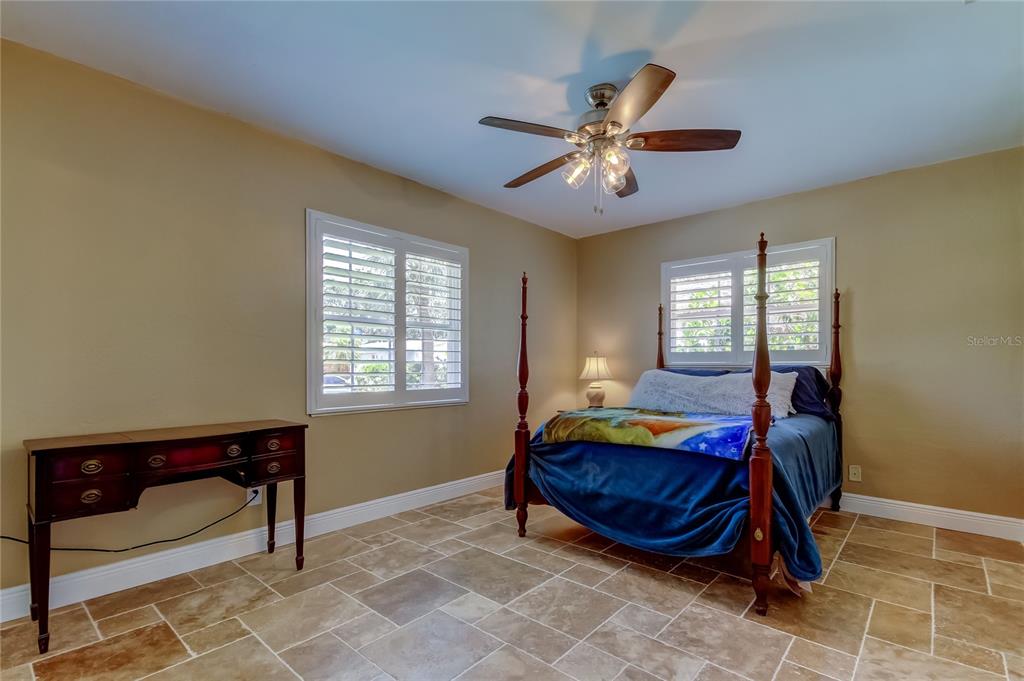 St Petersburg, Florida, 33703, United States, 3 Bedrooms Bedrooms, ,2 BathroomsBathrooms,Residential,For Sale,1821049