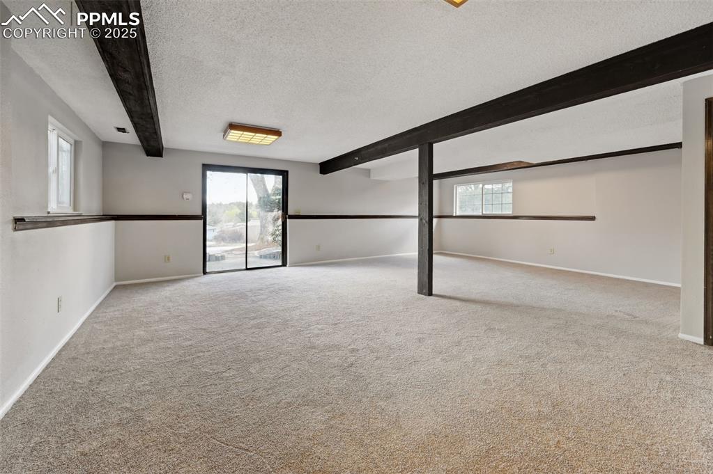 Colorado Springs, Colorado, 80919, United States, 3 Bedrooms Bedrooms, ,2 BathroomsBathrooms,Residential,For Sale,1793578