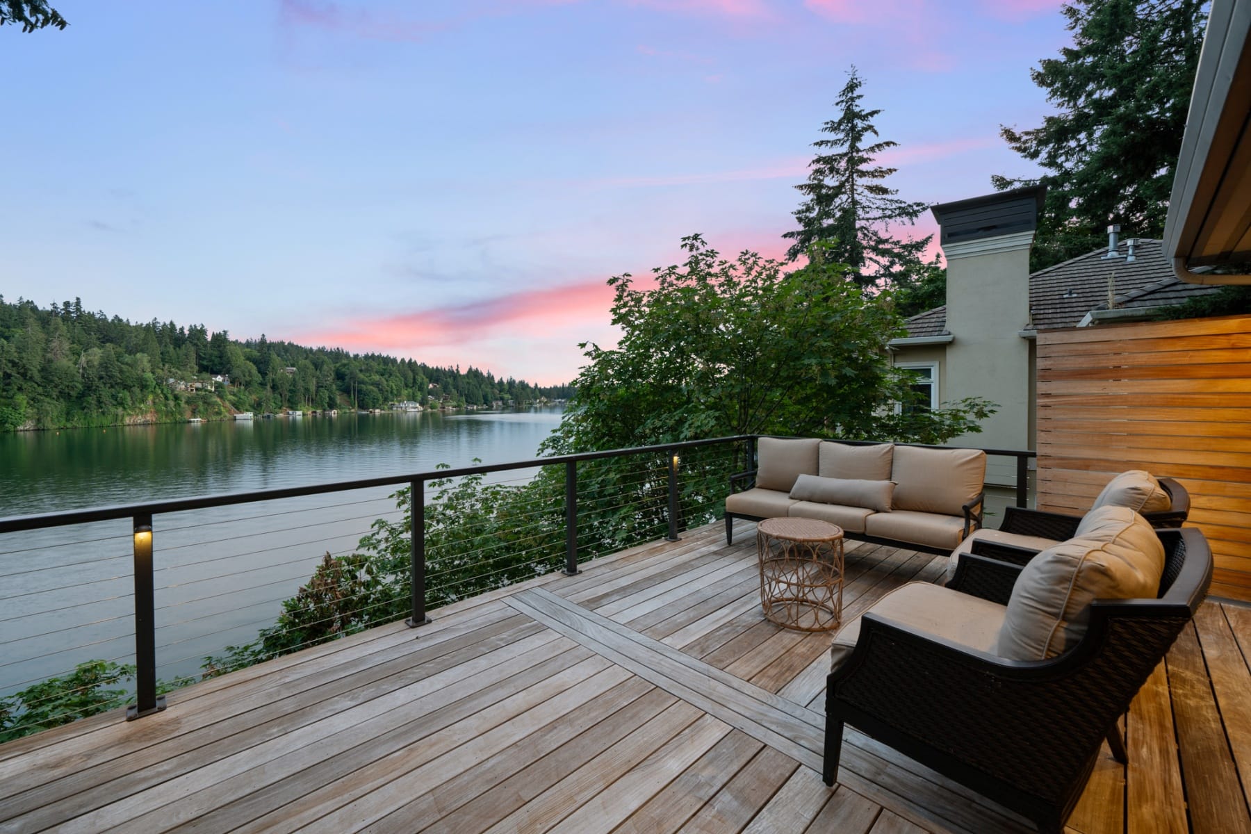  2236 SUMMIT CT Lake Oswego, OR 97034 - 物件實景
